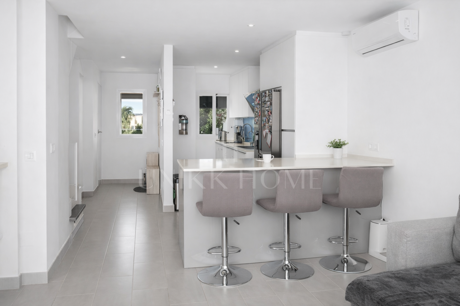 Modern Designer Townhouse in the Heart of Estepona, Walk to the Beach