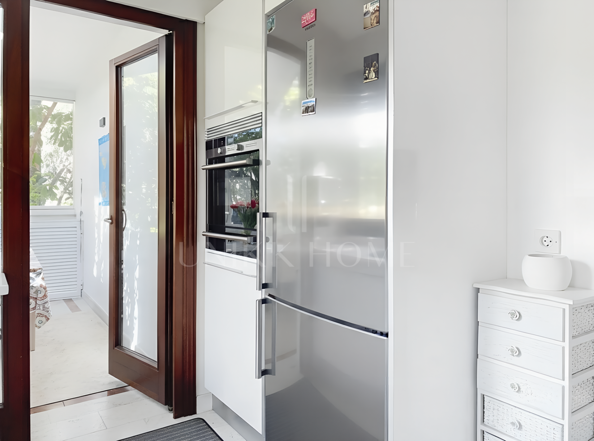 Exclusive high-end apartment with direct sea views on the beachfront - Doncella Beach, Estepona