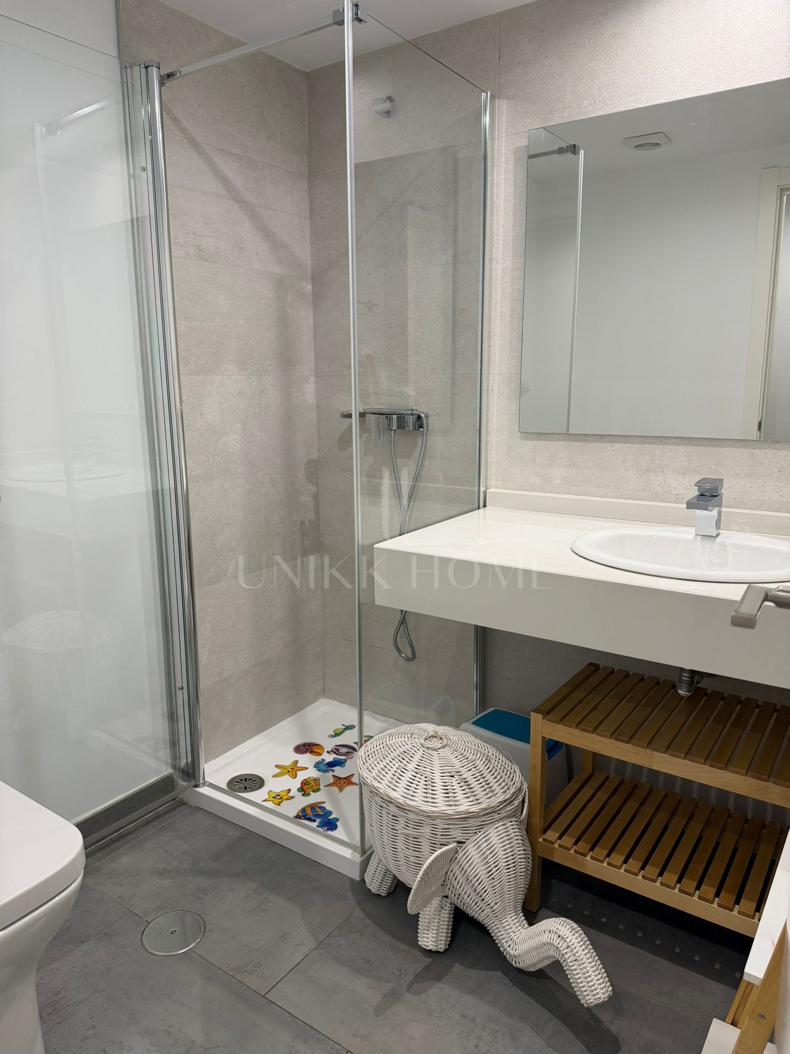 Moderno apartamento de 2 dormitorios en urbanización con sauna y gimnasio - Marqués de Guadalmina, Estepona Nueva Milla de Oro