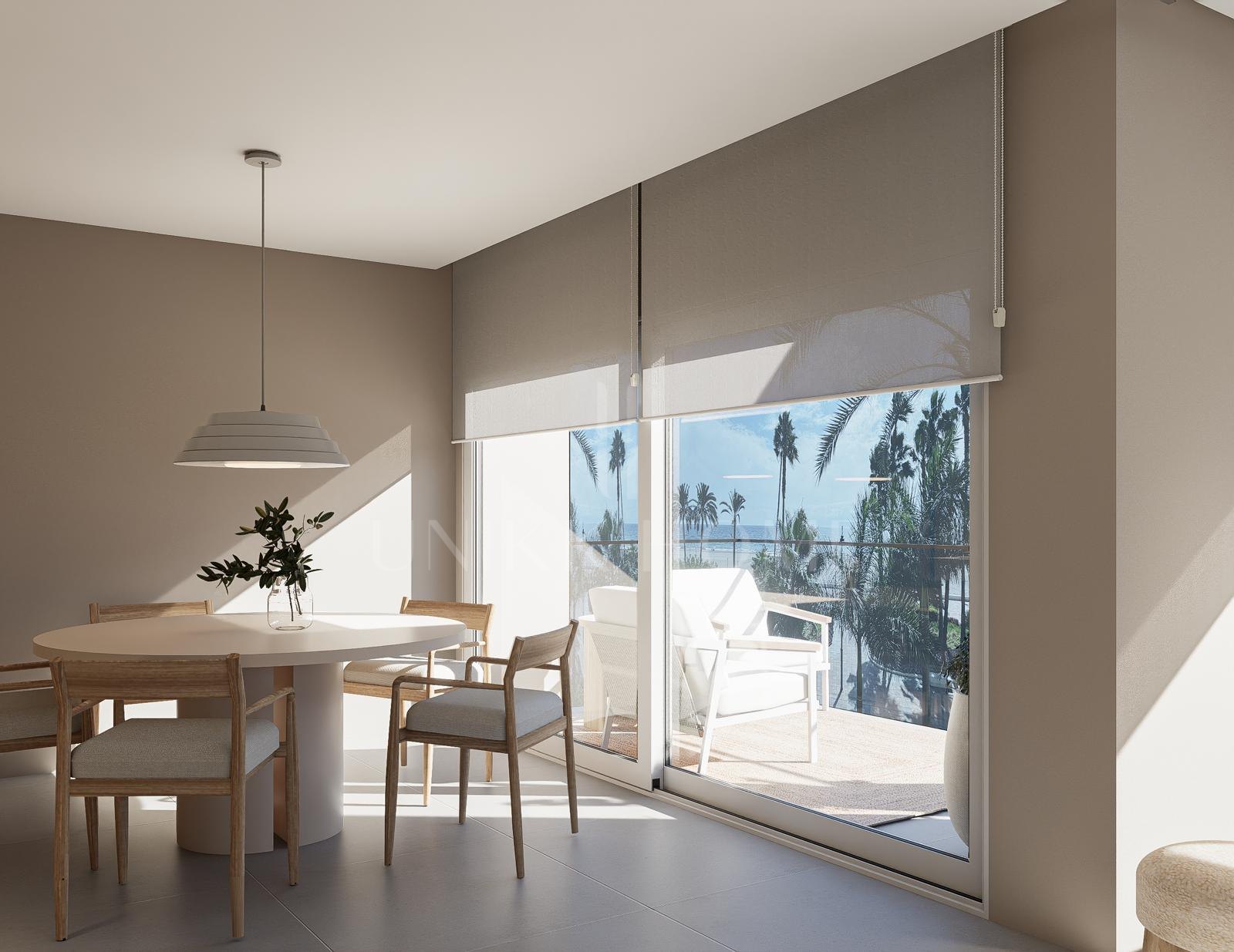 Apartamento reformado frente al mar - Paseo Marítimo de Estepona