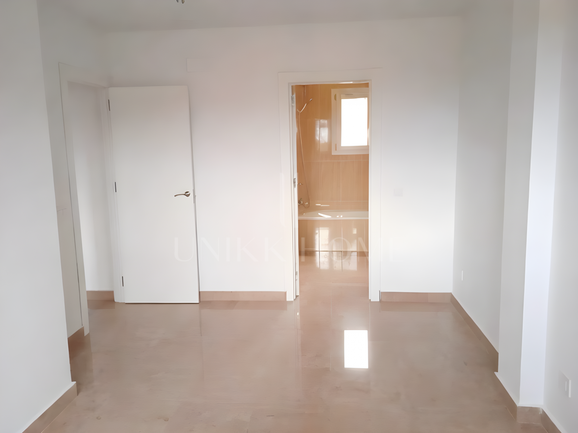 Ático dúplex a estrenar cerca de la playa en Alcorrín, Manilva