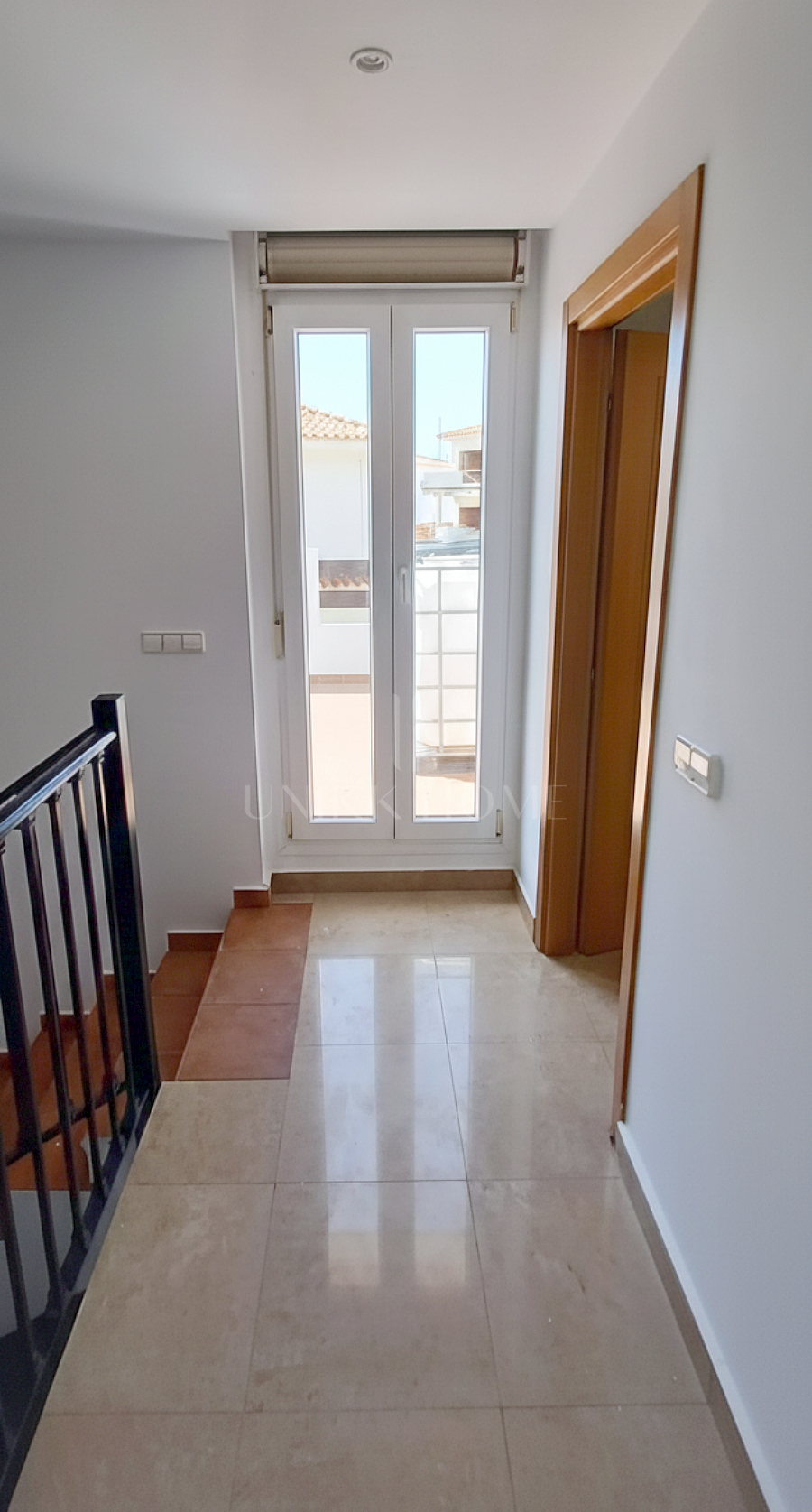 Brand new duplex penthouse apartment near the beach in Alcorrín, Manilva