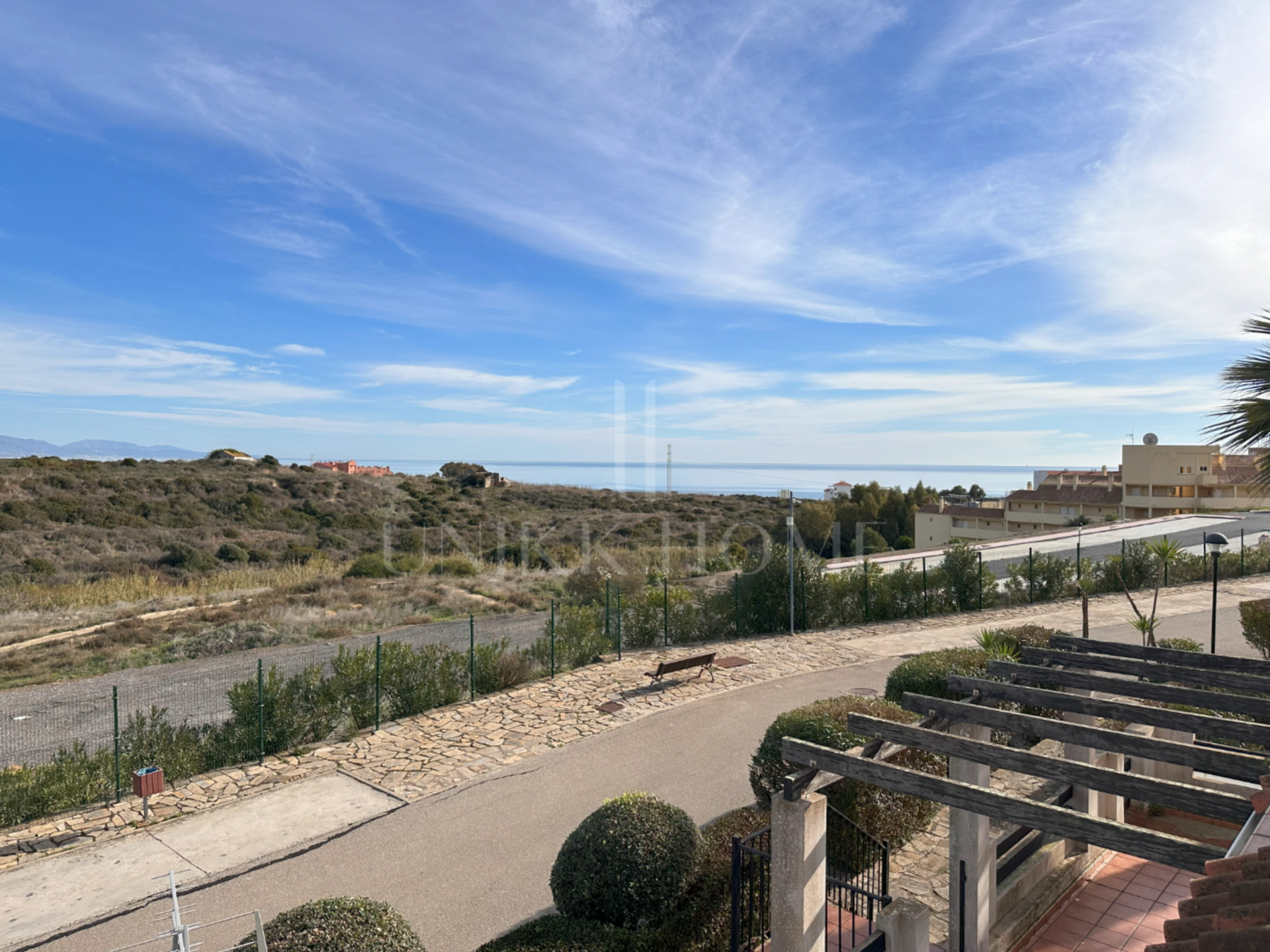 Ático dúplex a estrenar cerca de la playa en Alcorrín, Manilva
