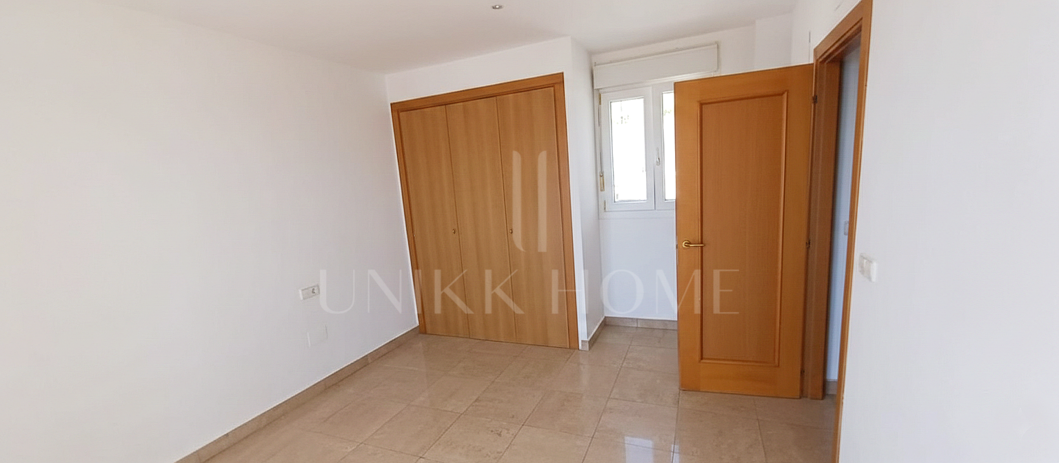 Brand new duplex penthouse apartment near the beach in Alcorrín, Manilva