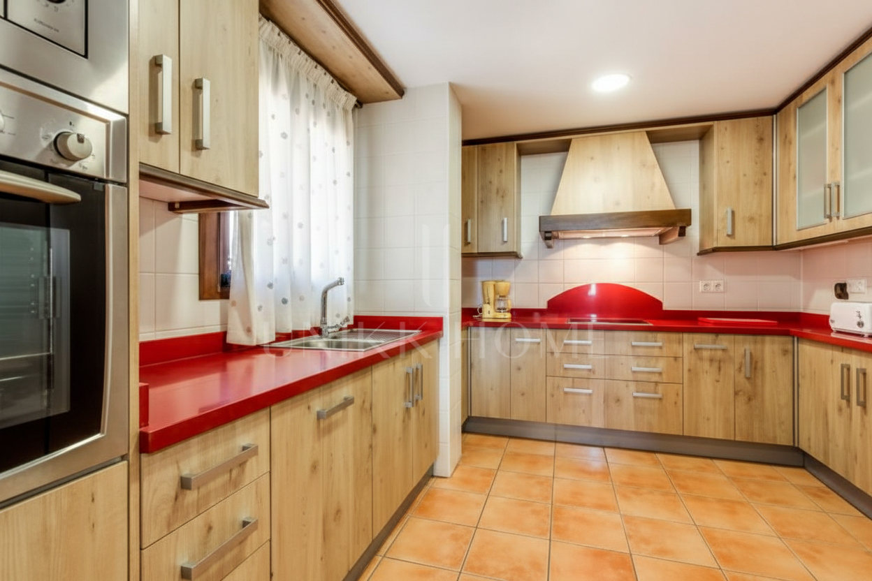 Panoramic Sea View Andalusian Villa Just Minutes from Estepona - Los Reales