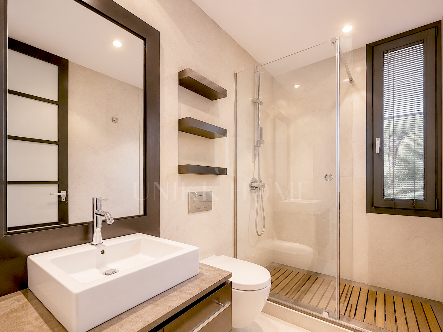 Duplex de Alta Gama con Basement de Ocio y Garaje para 6 Coches en Hacienda de Valderrama, Sotogrande
