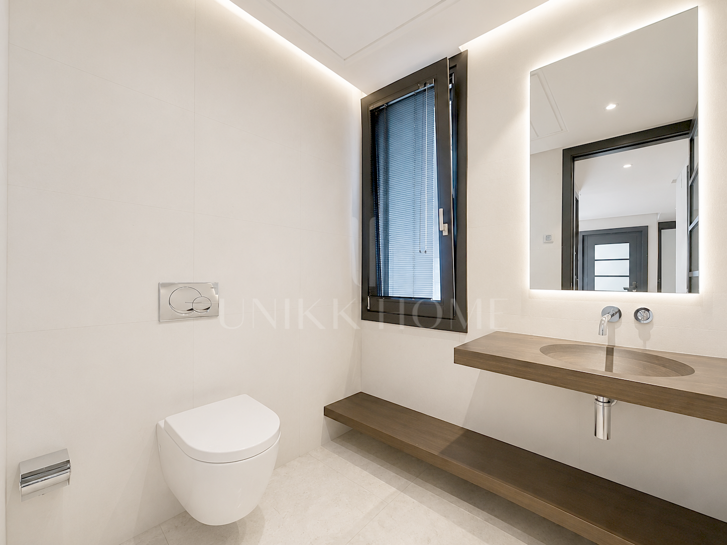 Duplex de Alta Gama con Basement de Ocio y Garaje para 6 Coches en Hacienda de Valderrama, Sotogrande