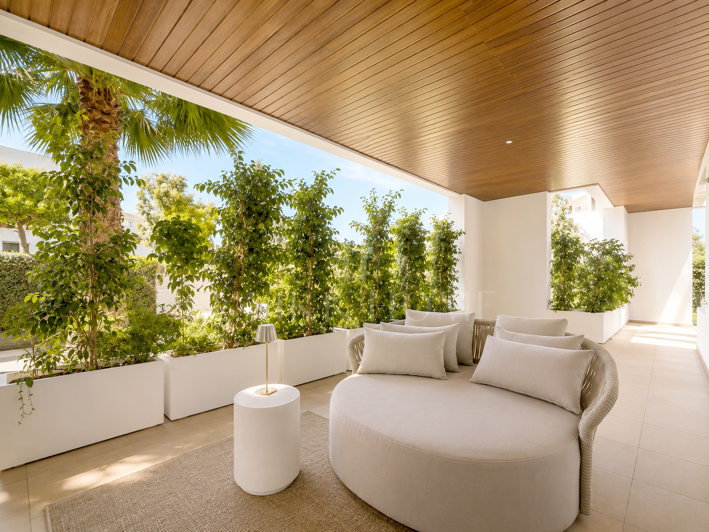 Duplex de Alta Gama con Basement de Ocio y Garaje para 6 Coches en Hacienda de Valderrama, Sotogrande