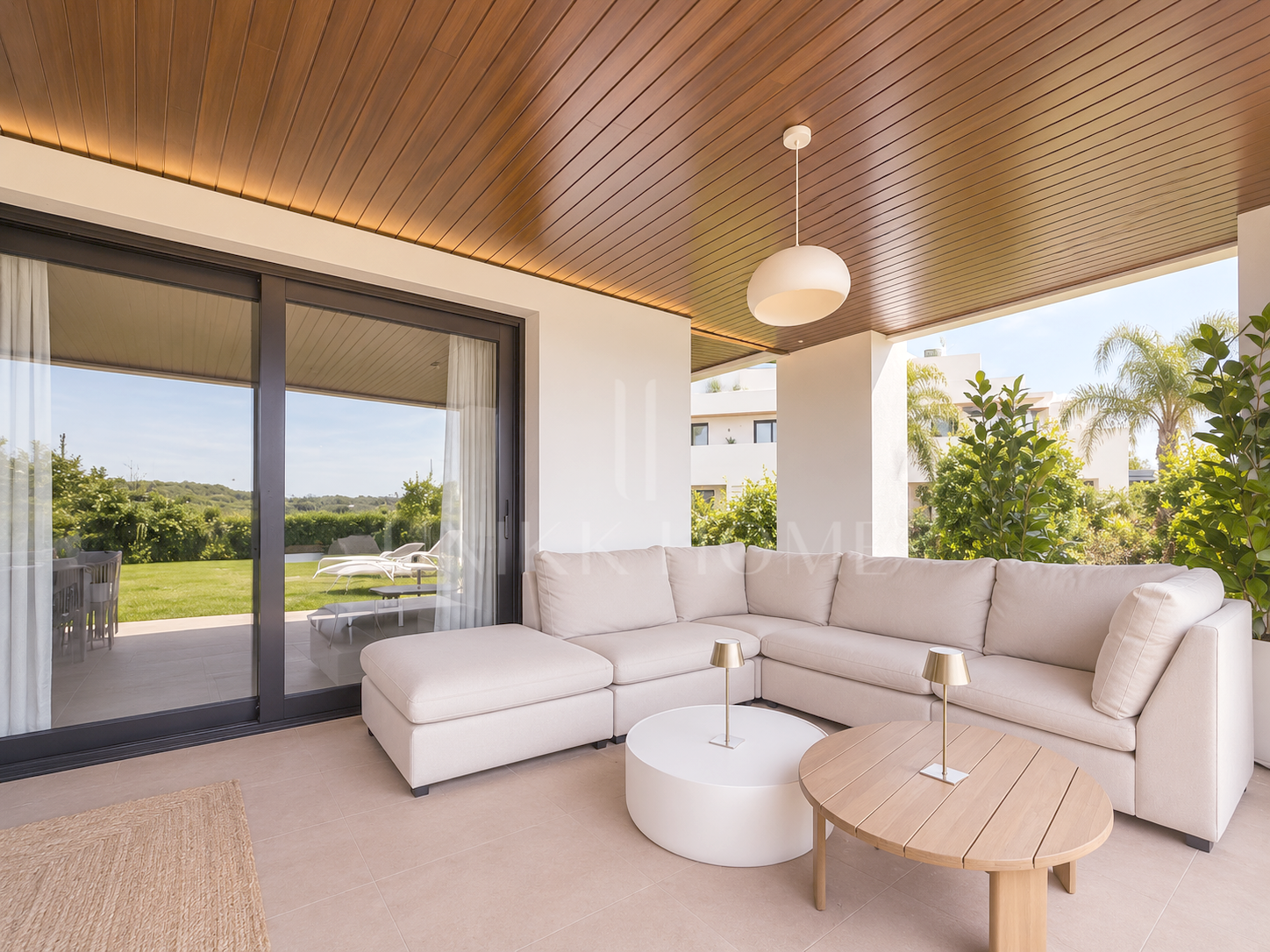 Duplex de Alta Gama con Basement de Ocio y Garaje para 6 Coches en Hacienda de Valderrama, Sotogrande