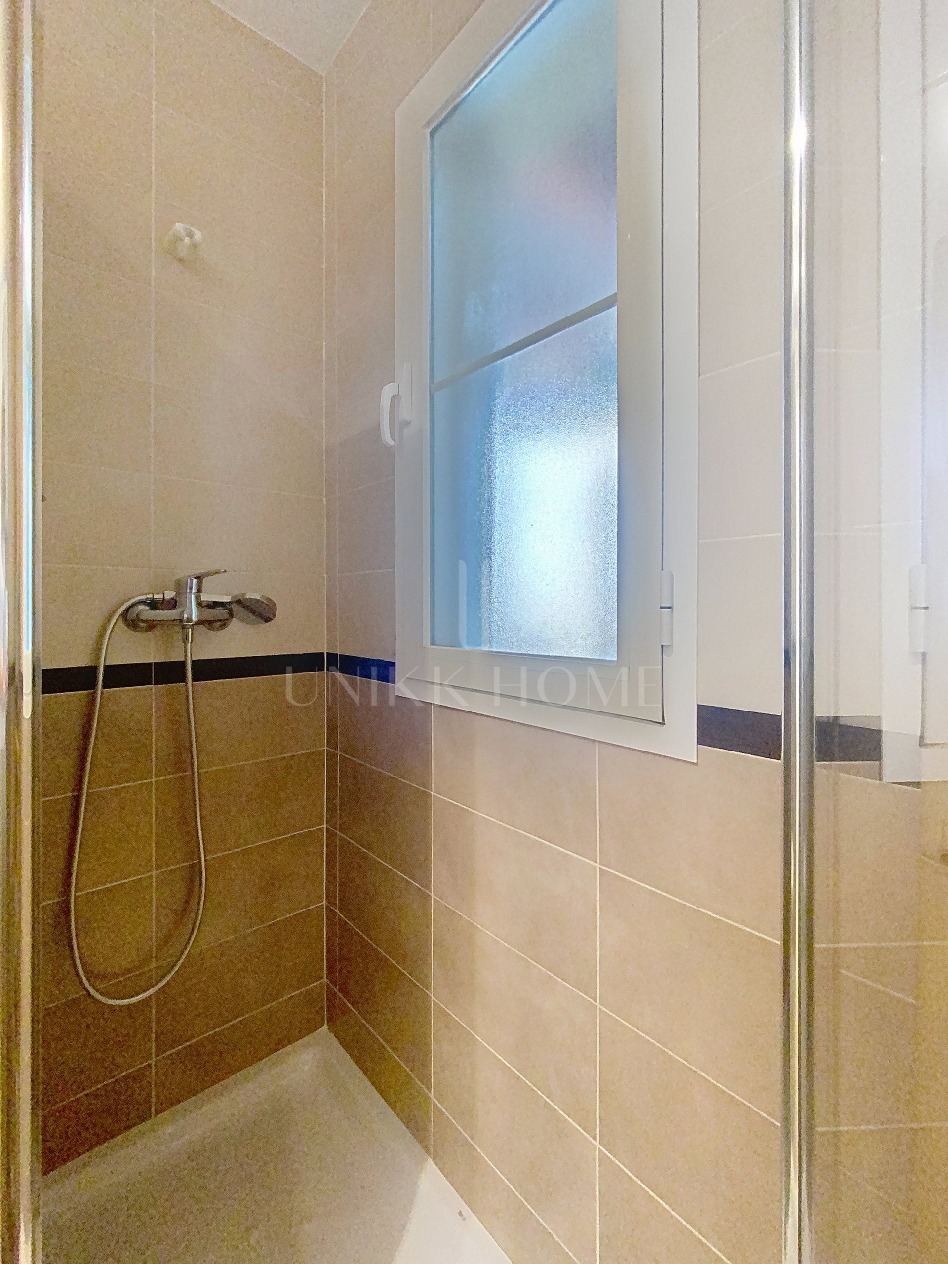 SELECT PENTHOUSE WITH PANORAMIC AND SEA VIEWS IN CENTRAL LOCATION - ESTEPONA