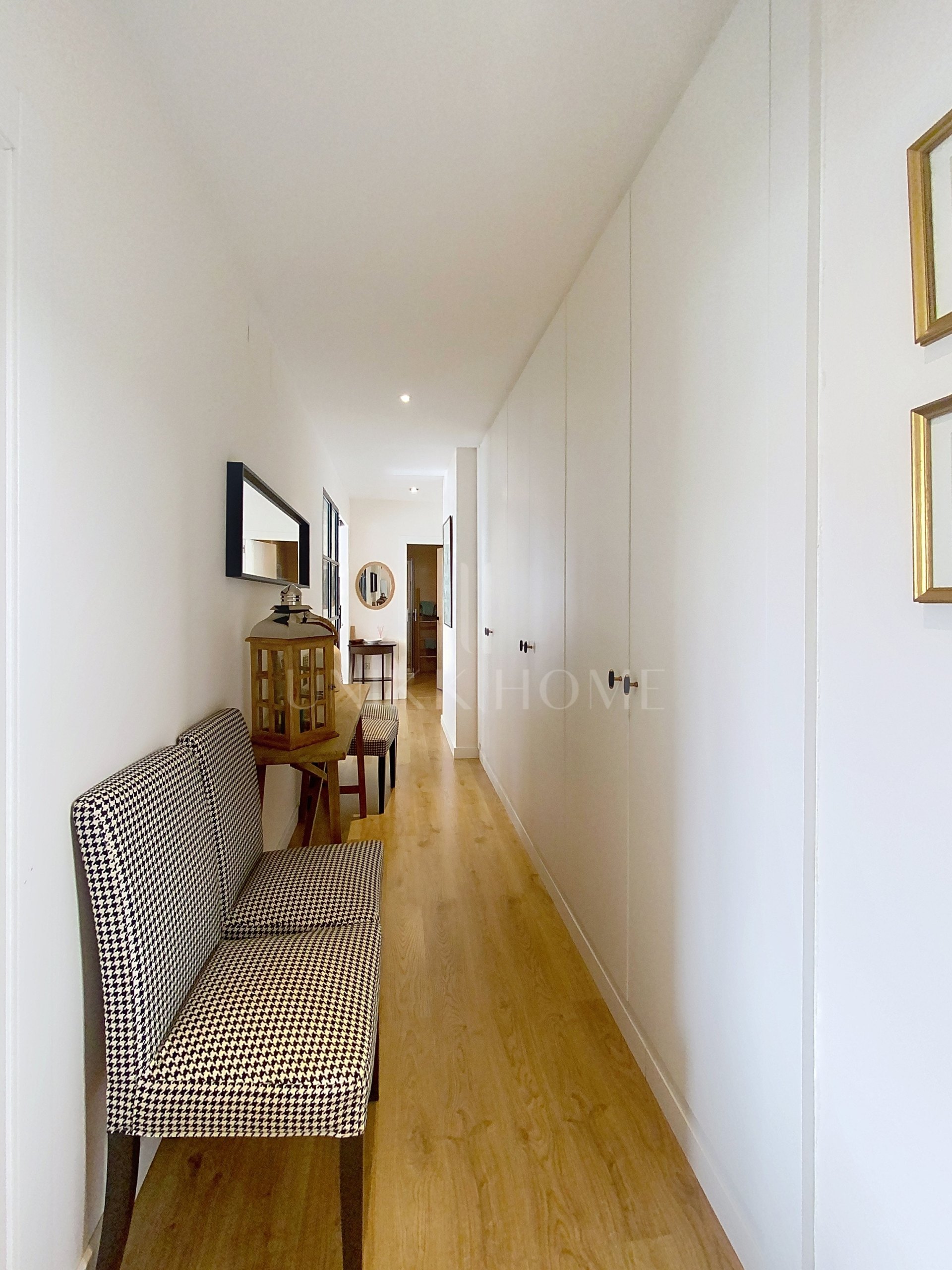 SELECT PENTHOUSE WITH PANORAMIC AND SEA VIEWS IN CENTRAL LOCATION - ESTEPONA