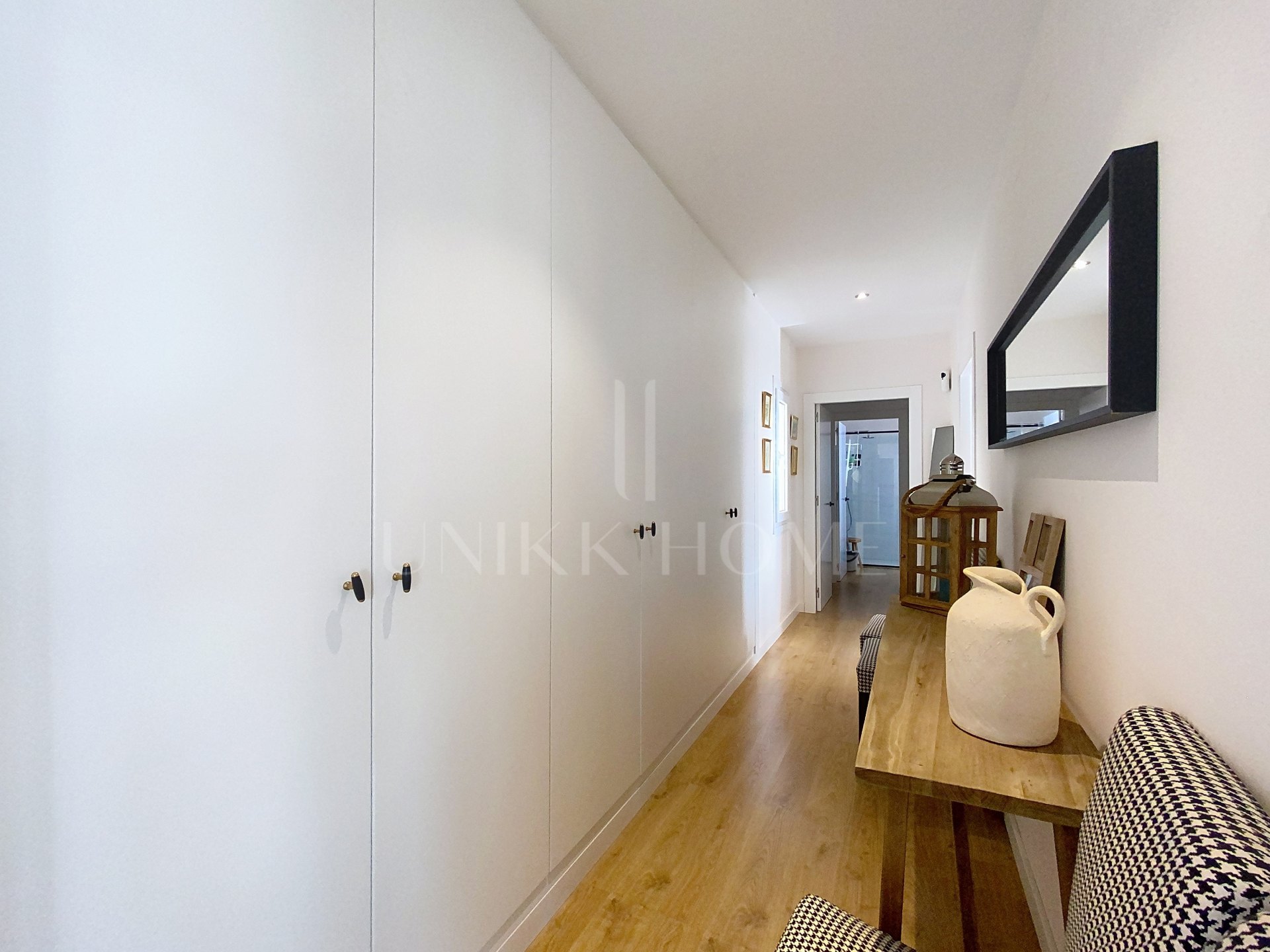 SELECT PENTHOUSE WITH PANORAMIC AND SEA VIEWS IN CENTRAL LOCATION - ESTEPONA