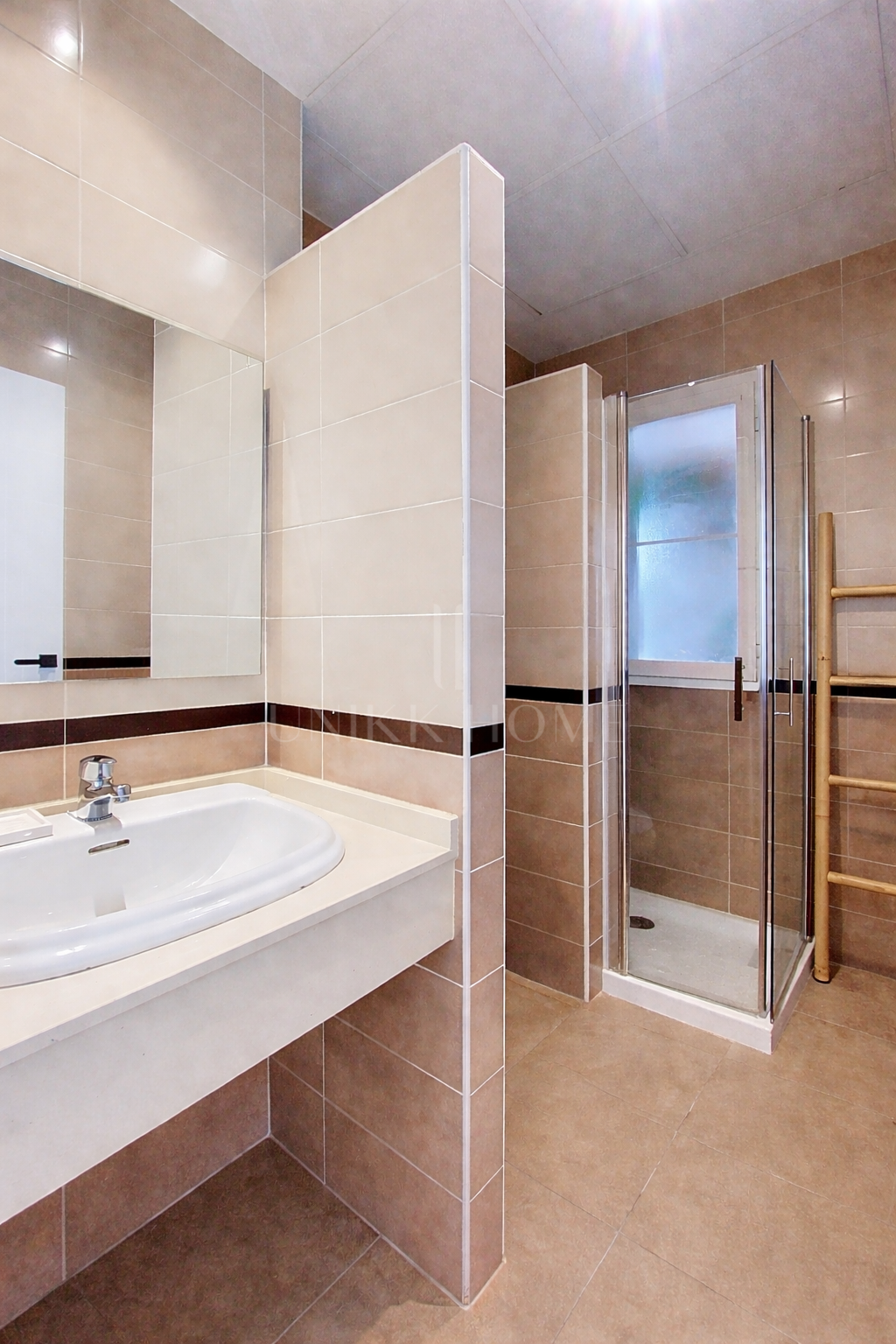 SELECT PENTHOUSE WITH PANORAMIC AND SEA VIEWS IN CENTRAL LOCATION - ESTEPONA