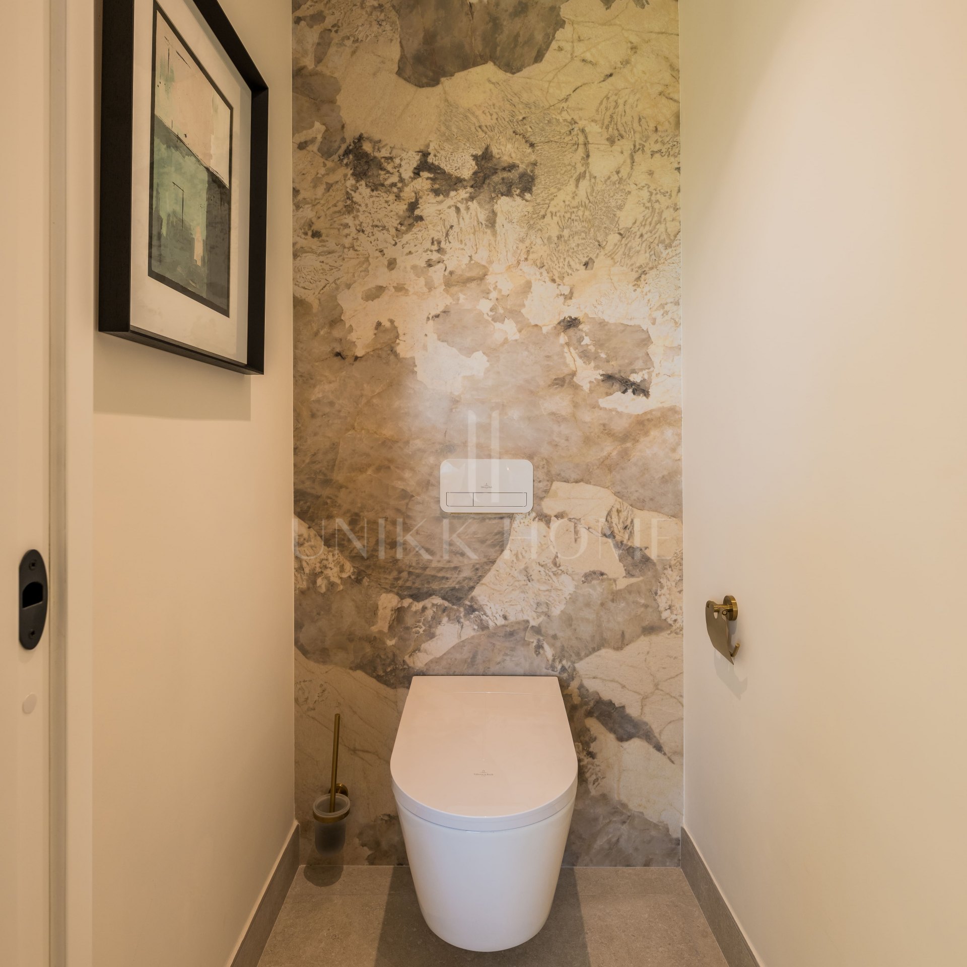 Apartamento de lujo en primera línea de playa en Costalita, Estepona