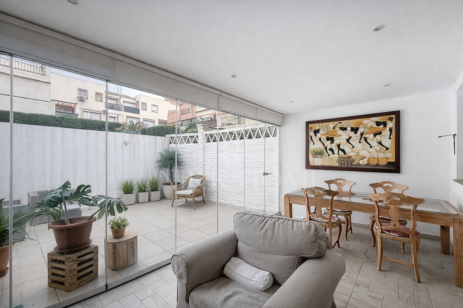 Beautiful townhouse just 100m from the beach in Playa del Ángel, Estepona