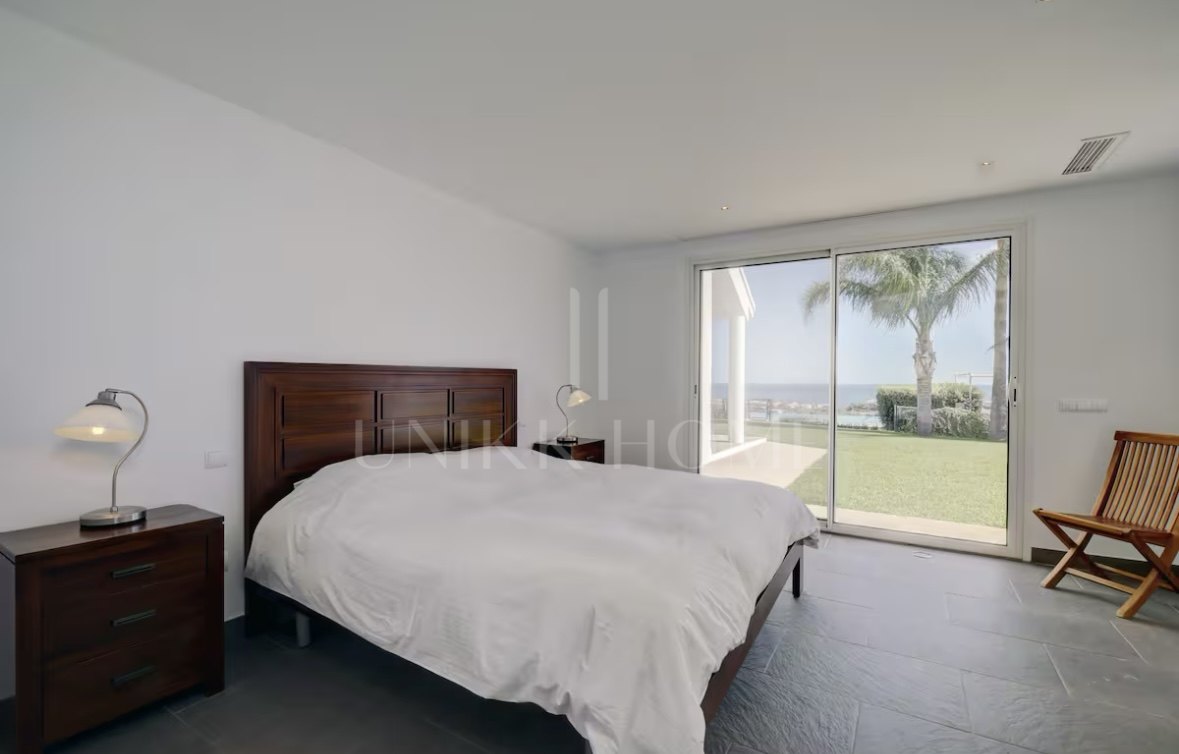 10.000 m² de privacidad, espacio y vistas panorámicas al mar – Una oportunidad única cerca de Sotogrande - Manilva