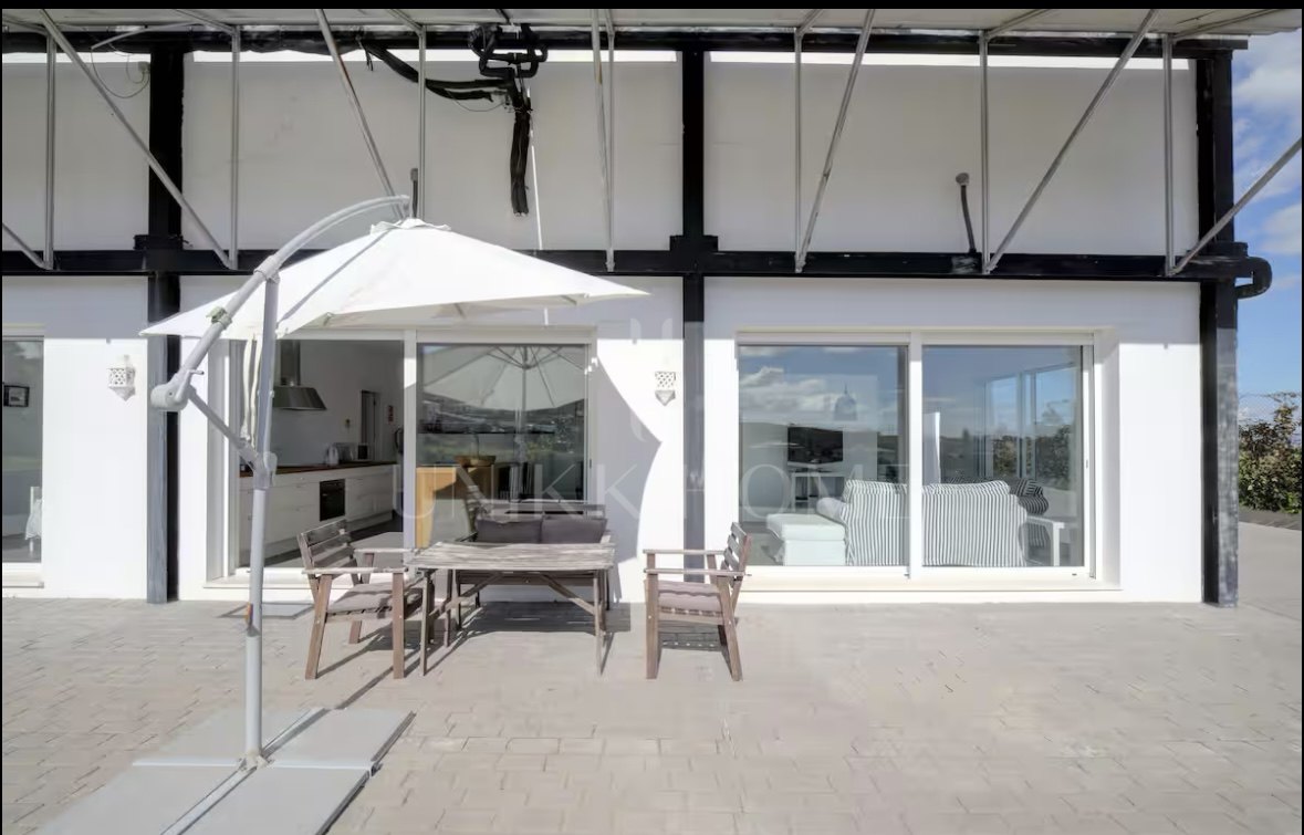 10.000 m² de privacidad, espacio y vistas panorámicas al mar – Una oportunidad única cerca de Sotogrande - Manilva