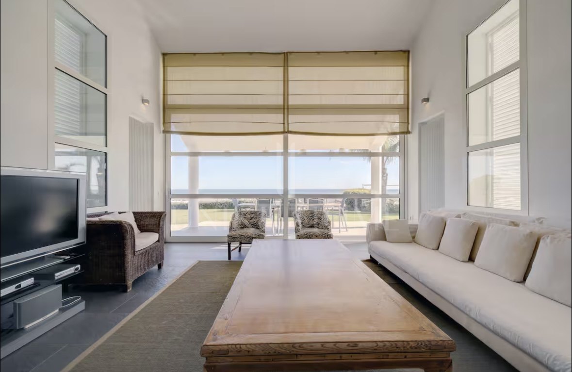 10.000 m² de privacidad, espacio y vistas panorámicas al mar – Una oportunidad única cerca de Sotogrande - Manilva