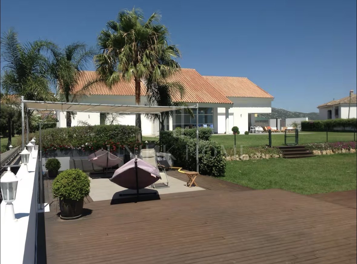 10.000 m² de privacidad, espacio y vistas panorámicas al mar – Una oportunidad única cerca de Sotogrande - Manilva