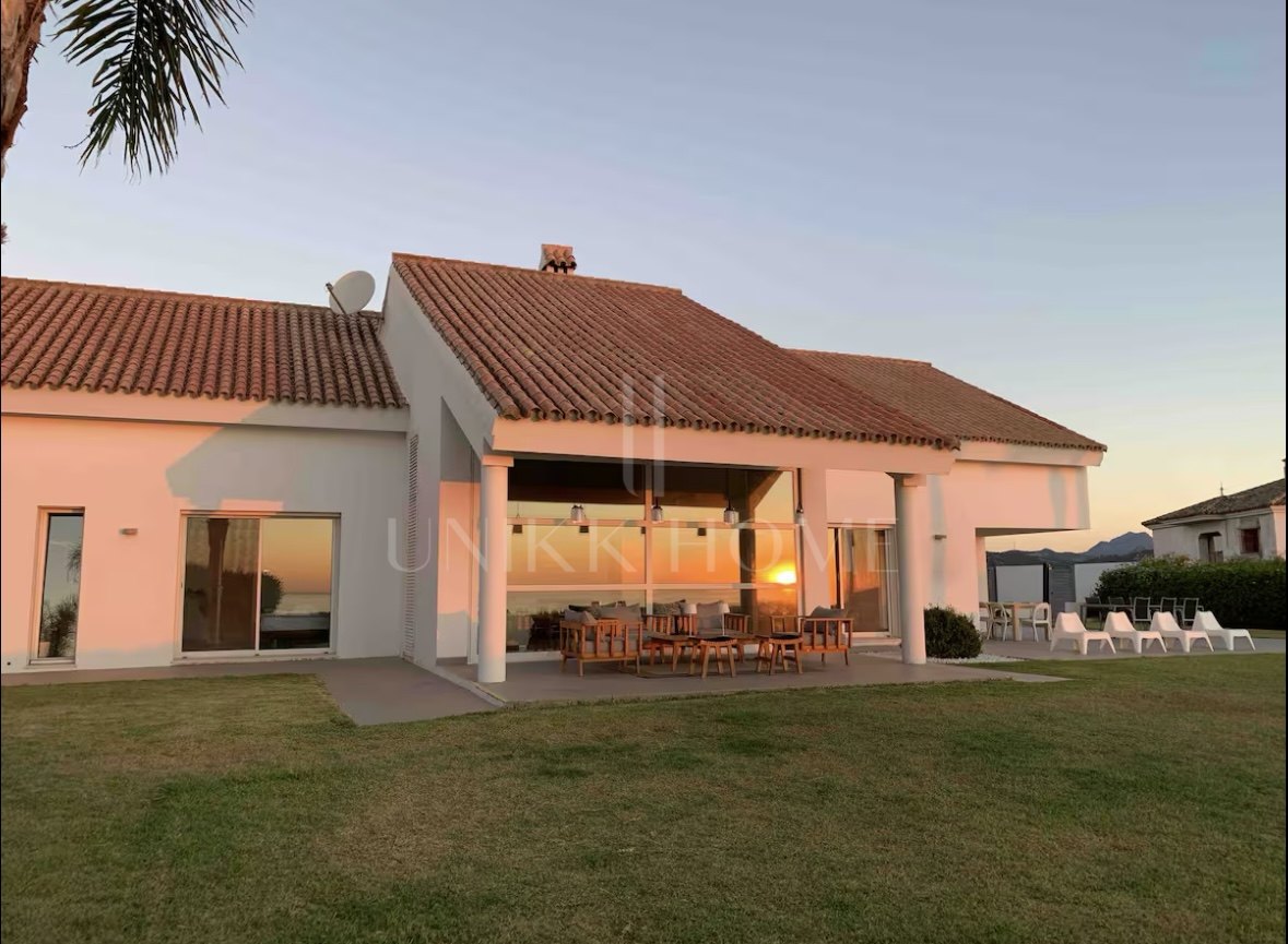 10.000 m² de privacidad, espacio y vistas panorámicas al mar – Una oportunidad única cerca de Sotogrande - Manilva