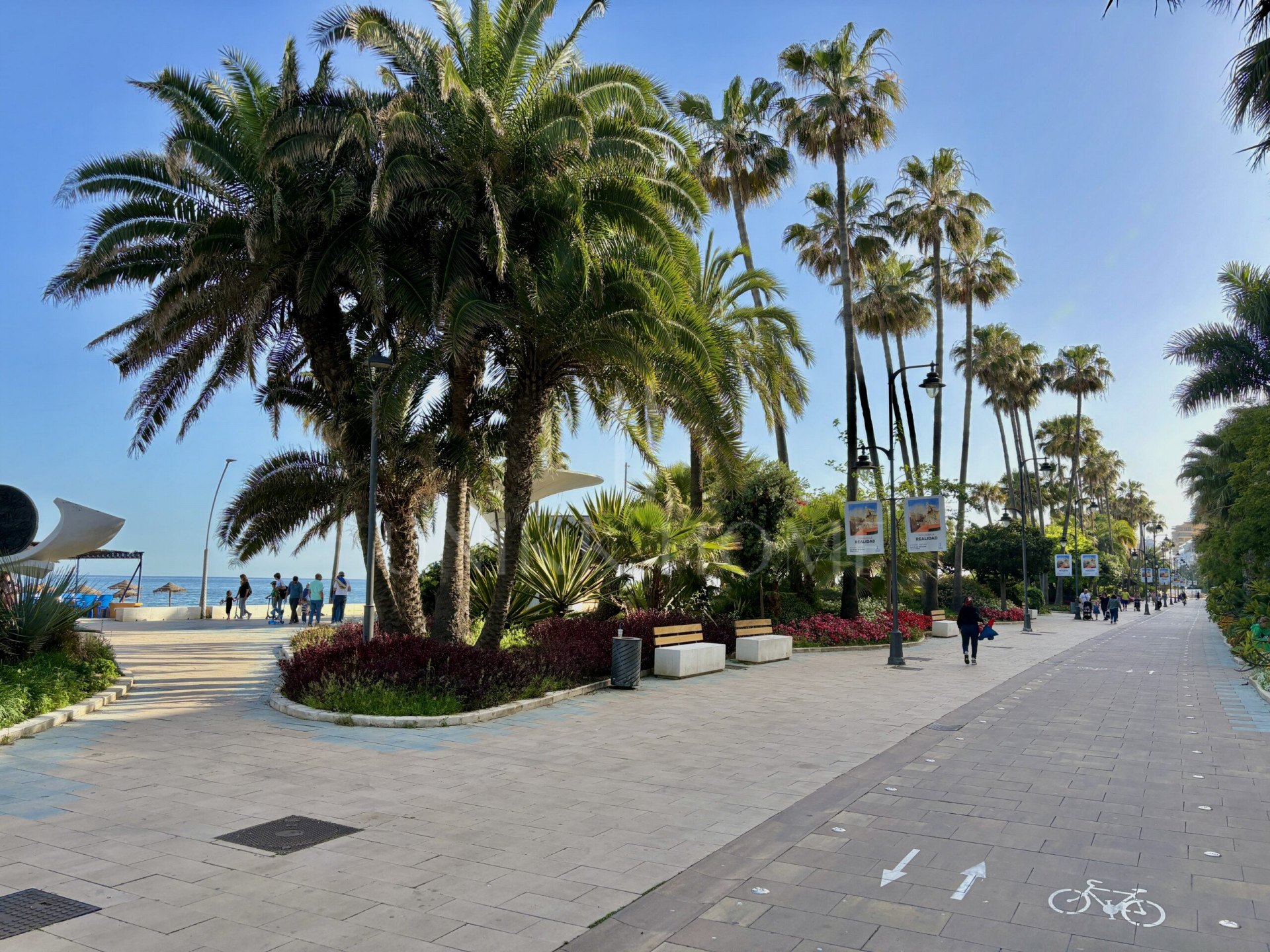 Sea View Apartment with Tourist Licence in Punta Doncella – Excellent Investment Opportunity