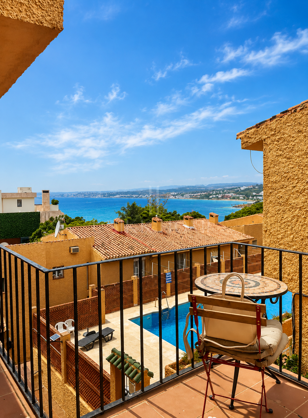Sea View Apartment with Tourist Licence in Punta Doncella – Excellent Investment Opportunity