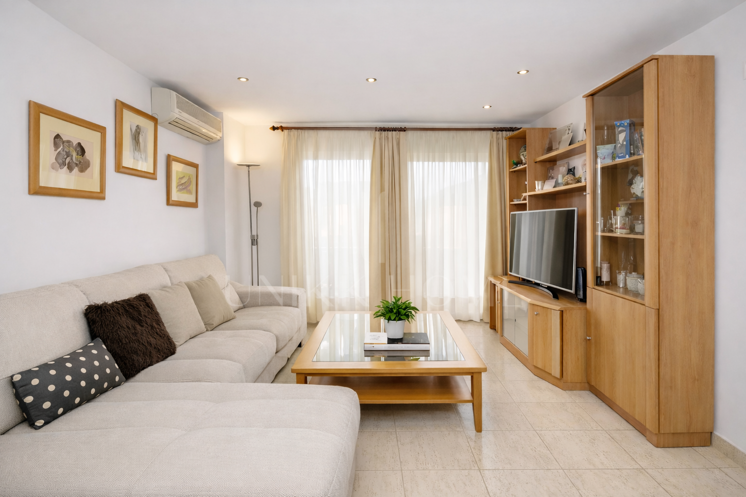 3-Bedroom Duplex with Terrace Near the Beach – Arena Beach, Estepona