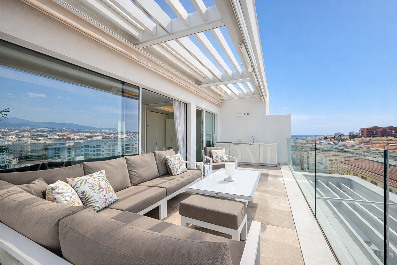 Penthouse in Darya - Modern Development Fronline Sea on the Beach Promenade of Estepona Center