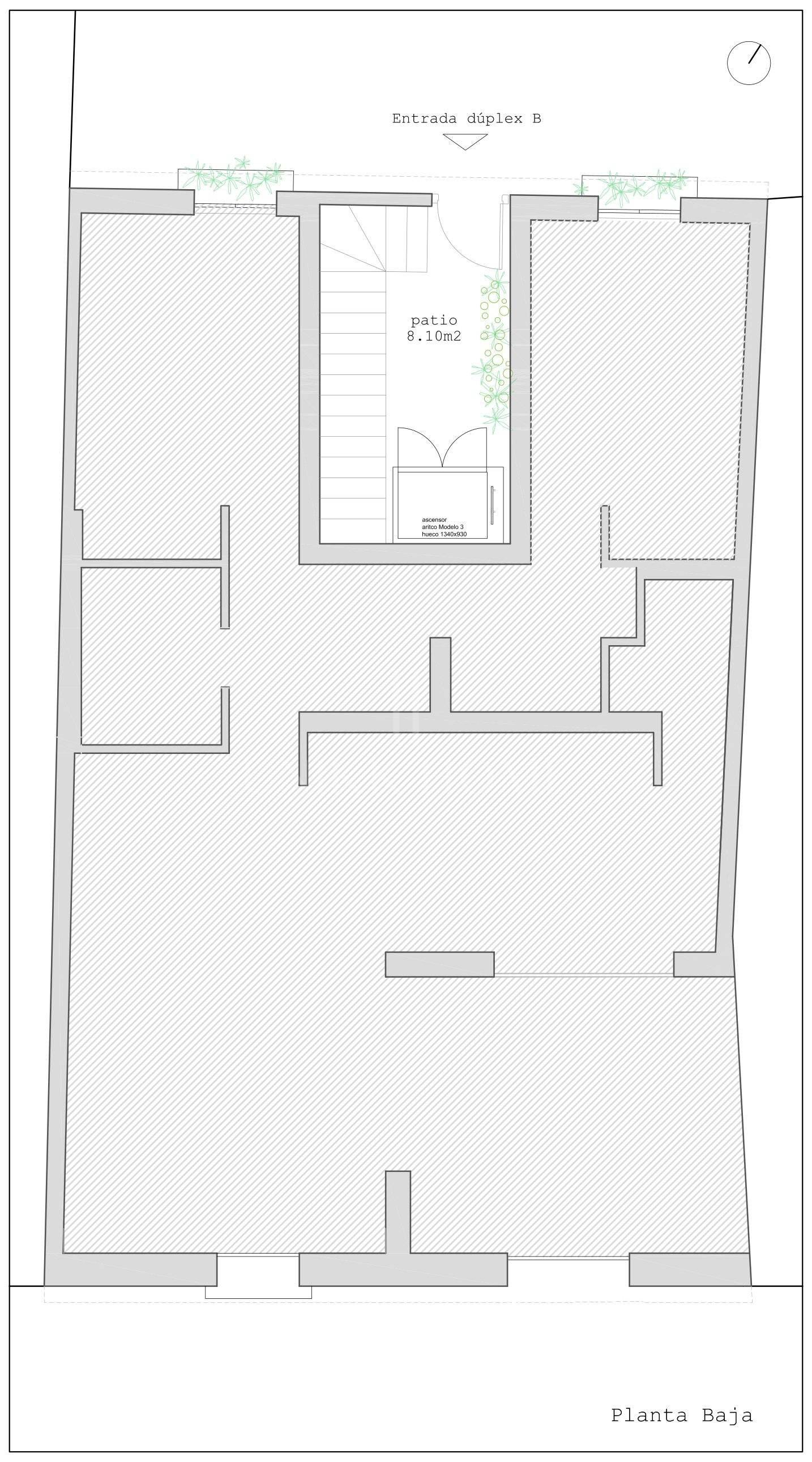 Duplex con terrazas privadas - moderno y amueblado - en el corazón del Casco Antiguo de Estepona.