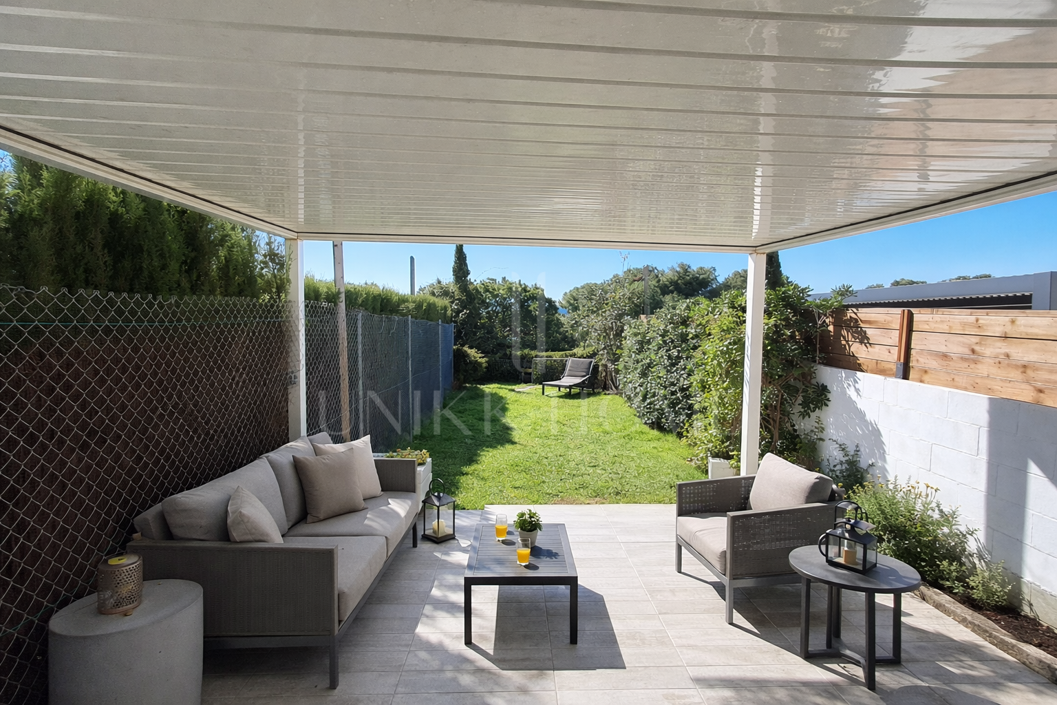 Townhouse with sea views and versatile attic - Seghers