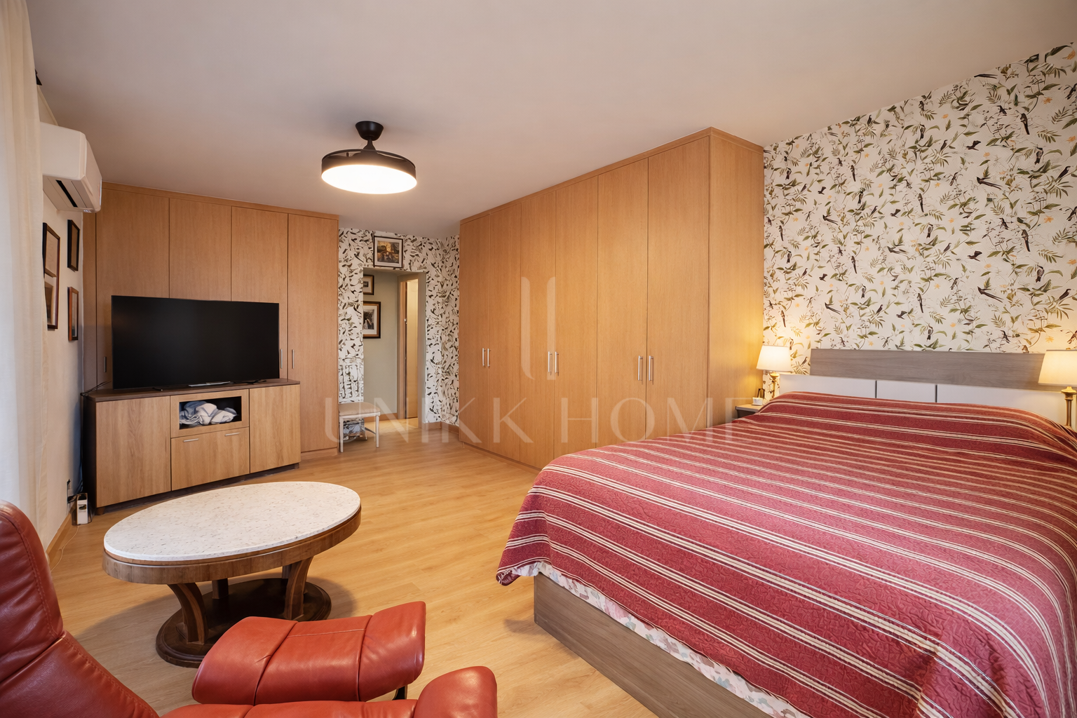 Villa con piscina privada y vistas al mar en Buenas Noches, Estepona