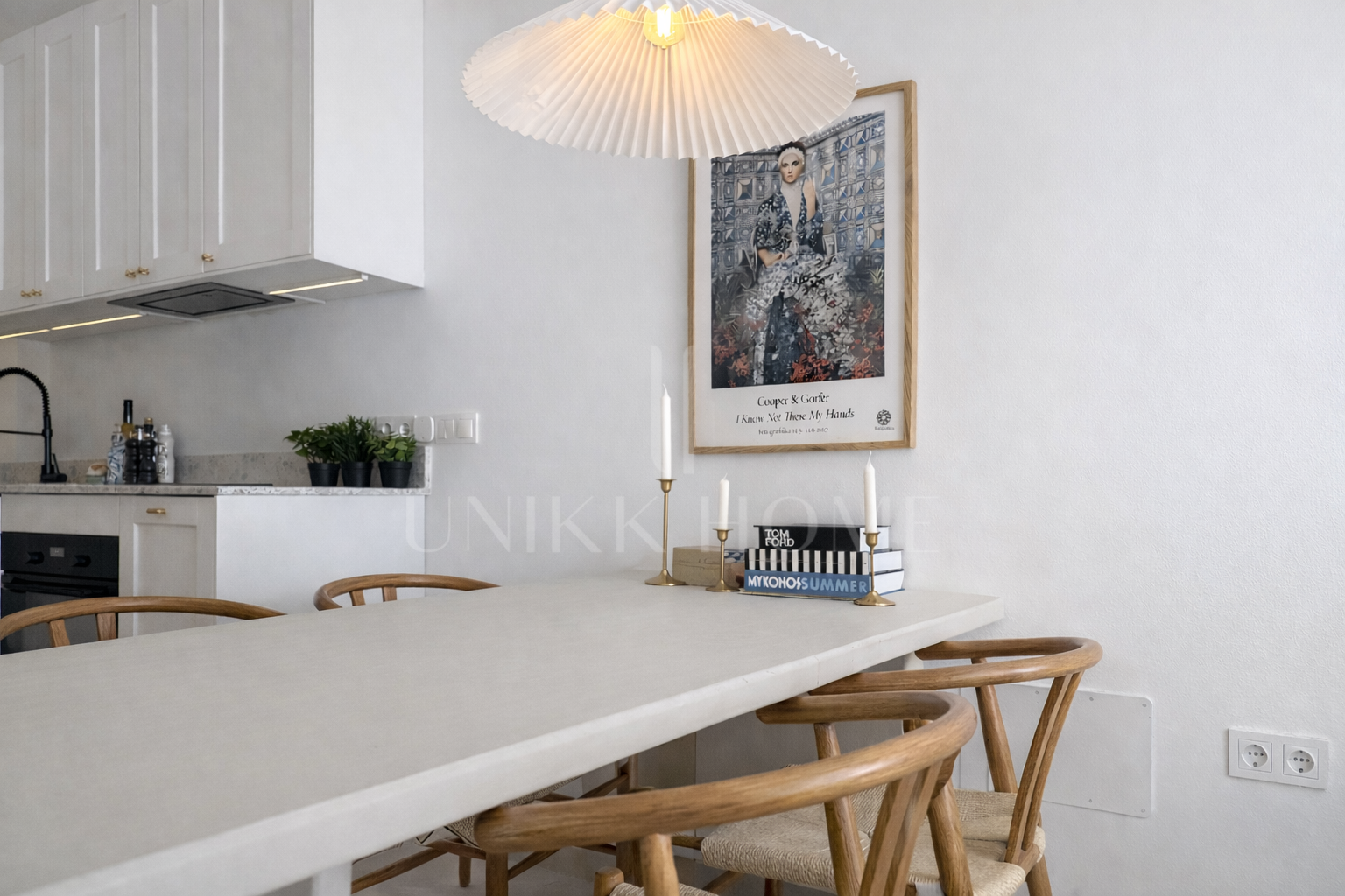 Renovated townhouse with sea views next to the Port and Playa del Cristo – Estepona