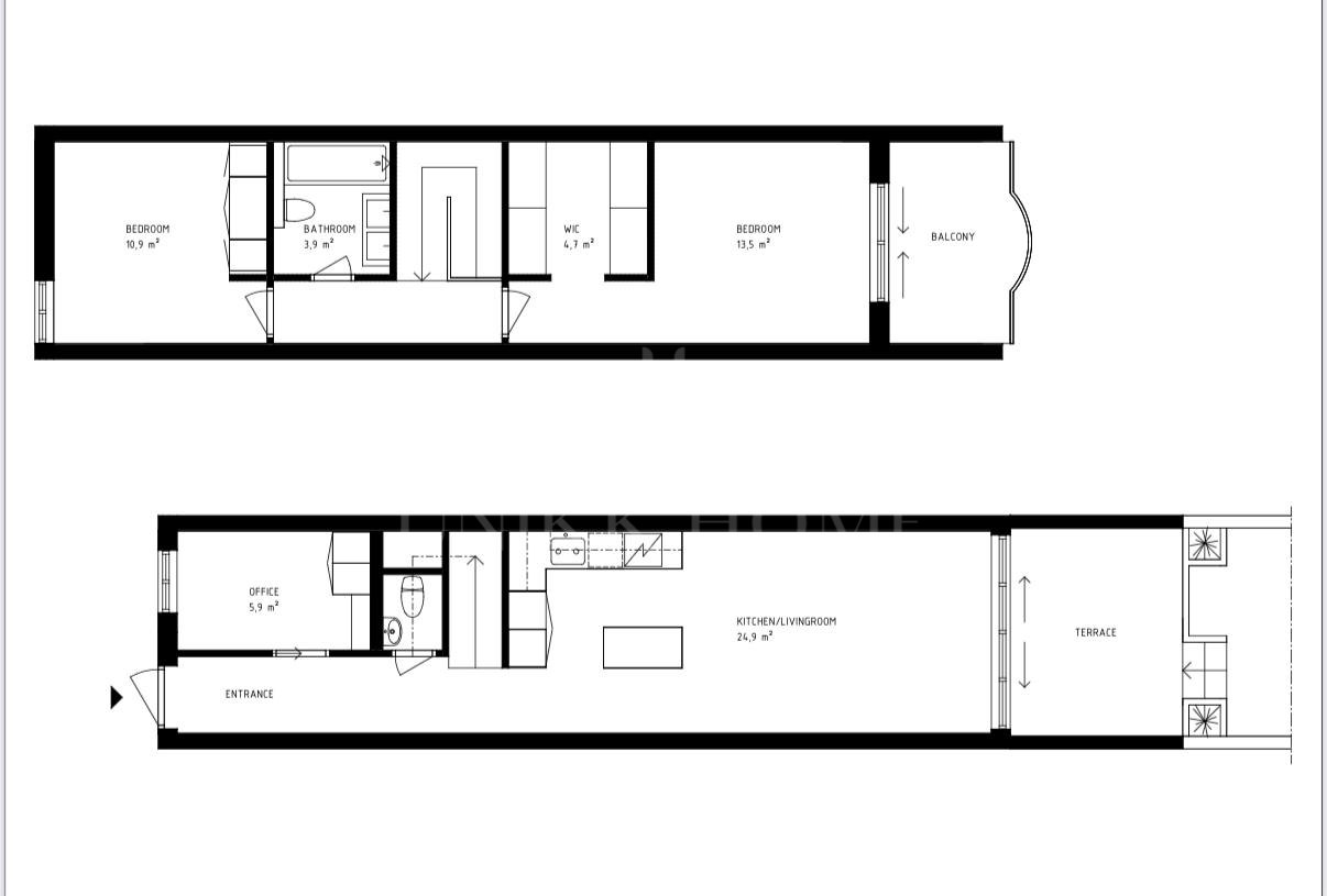 Renovated townhouse with sea views next to the Port and Playa del Cristo – Estepona