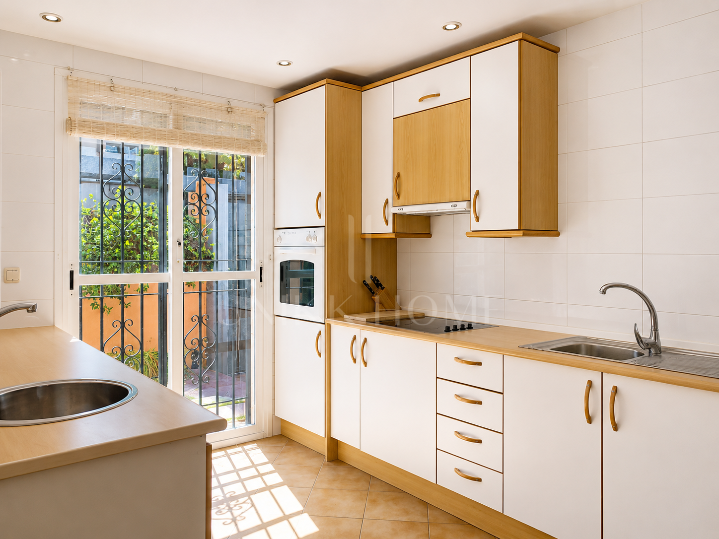 Doble Vivienda con Vistas al Golf - Pareado con Apartamento de Invitados junto al Golf en Guadalmina Alta