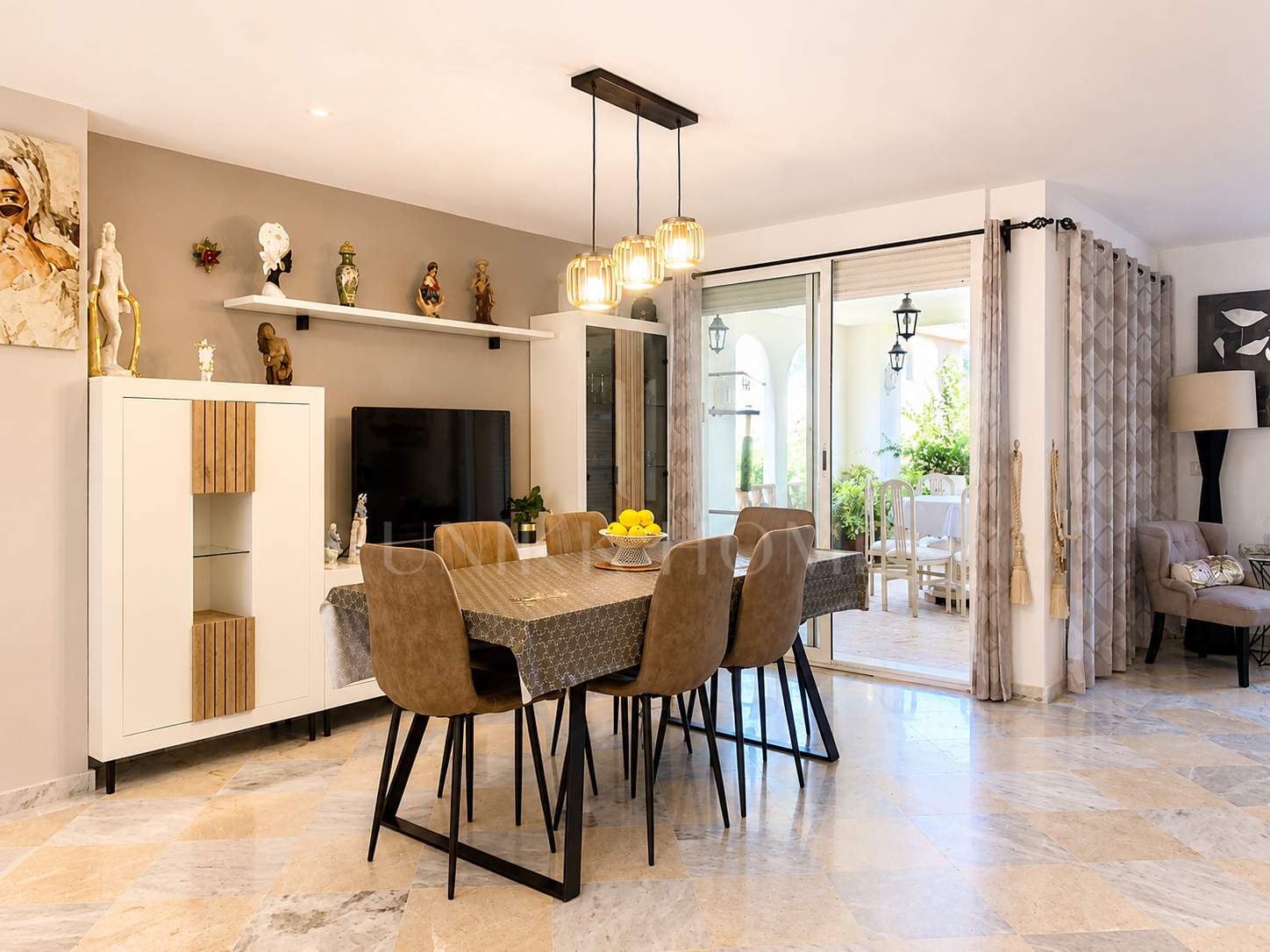 Doble Vivienda con Vistas al Golf - Pareado con Apartamento de Invitados junto al Golf en Guadalmina Alta