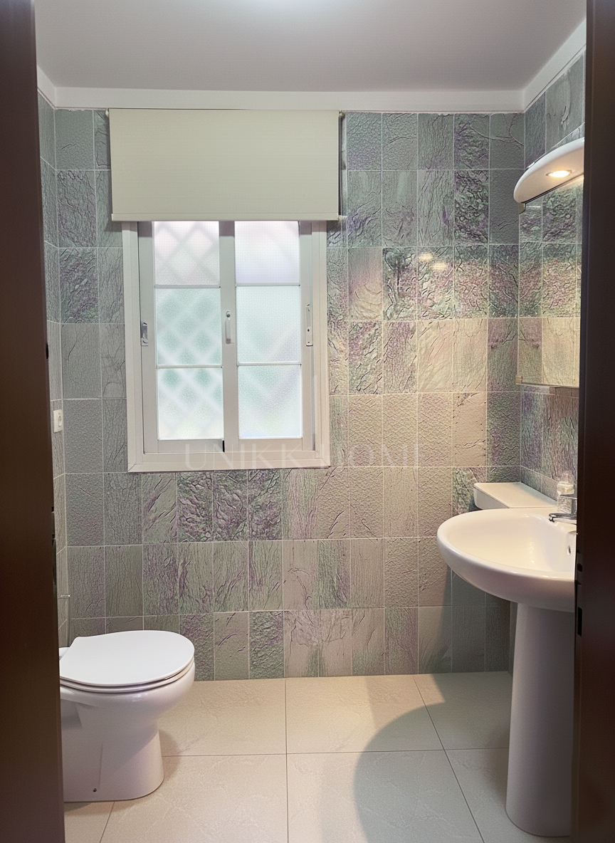 Individual Villa in Community Near Atalaya Golf, Estepona East