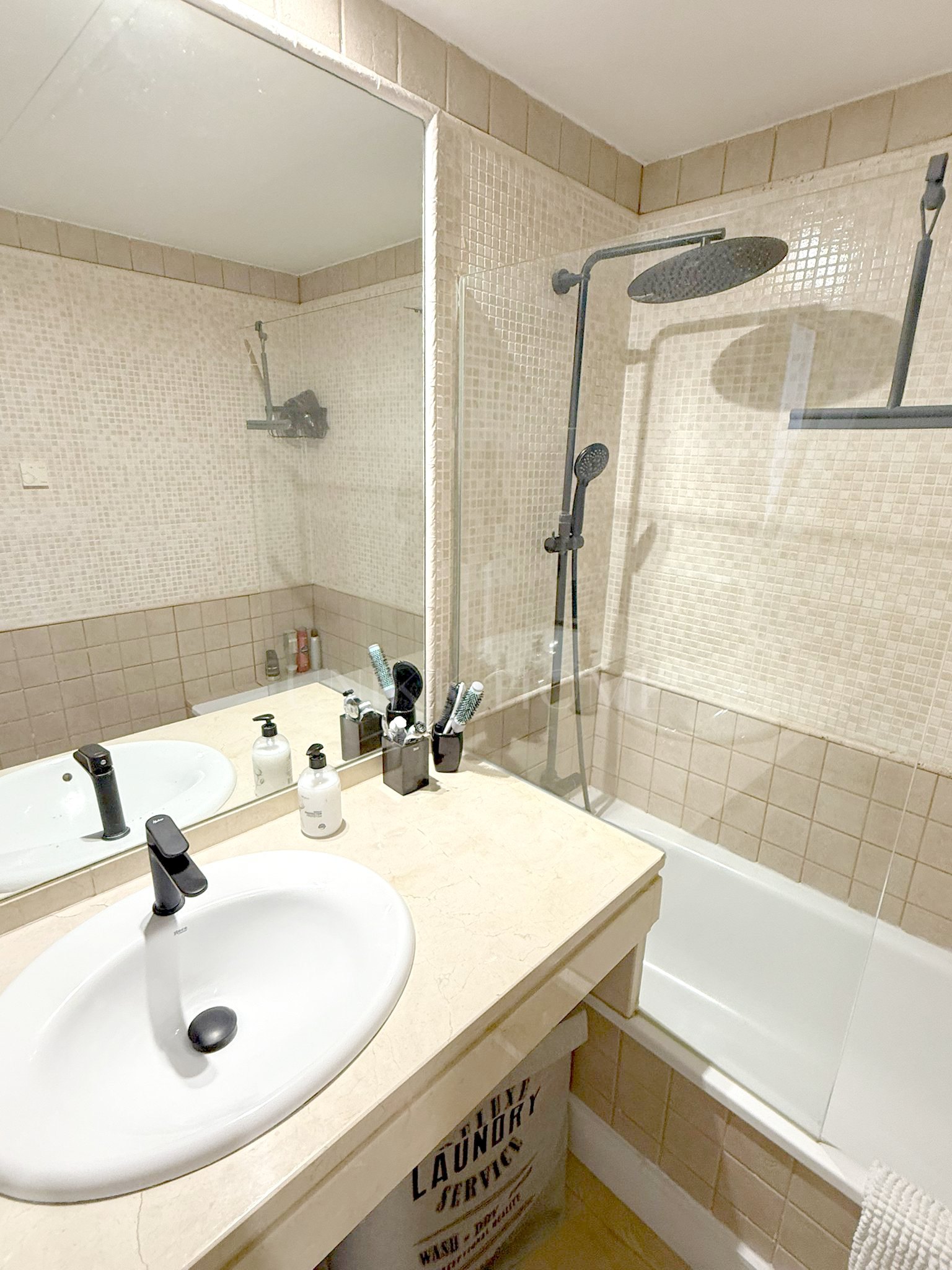 GRAN ADOSADO CON SÓTANO EXTRA EN ESTEPONA GOLF