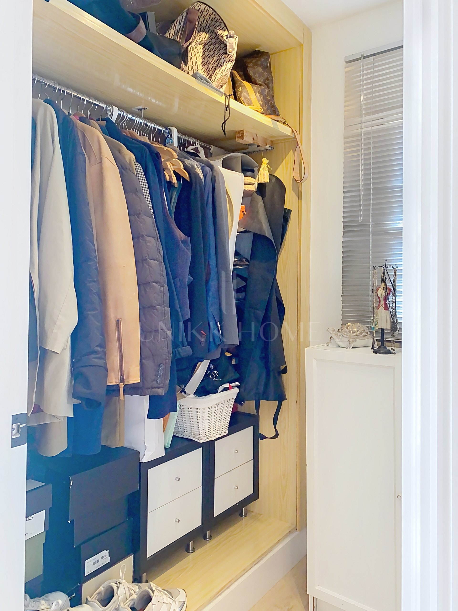 GRAN ADOSADO CON VISTAS AL GOLF Y AL MAR Y CON SÓTANO EXTRA - ESTEPONA GOLF