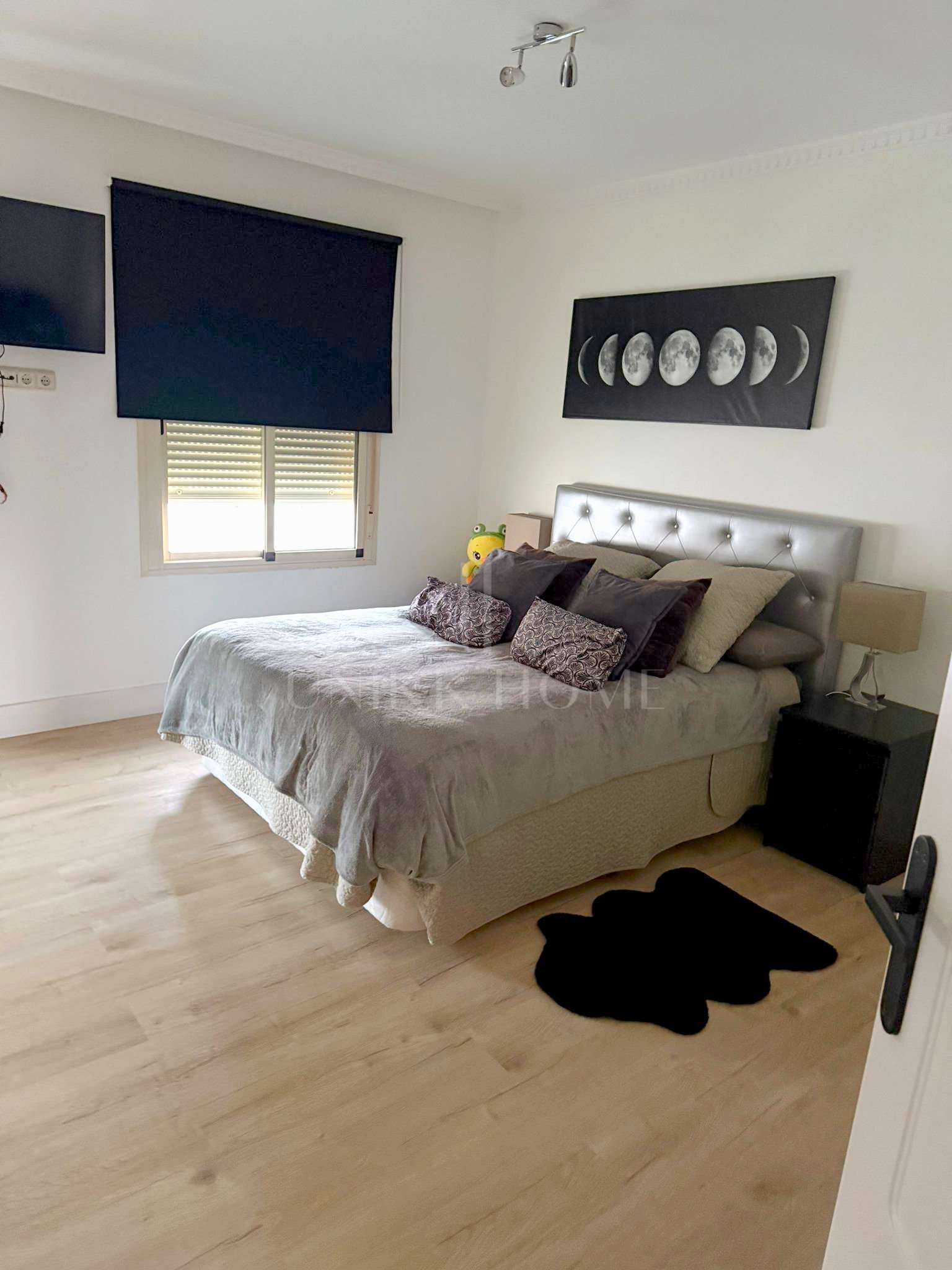 GRAN ADOSADO CON SÓTANO EXTRA EN ESTEPONA GOLF