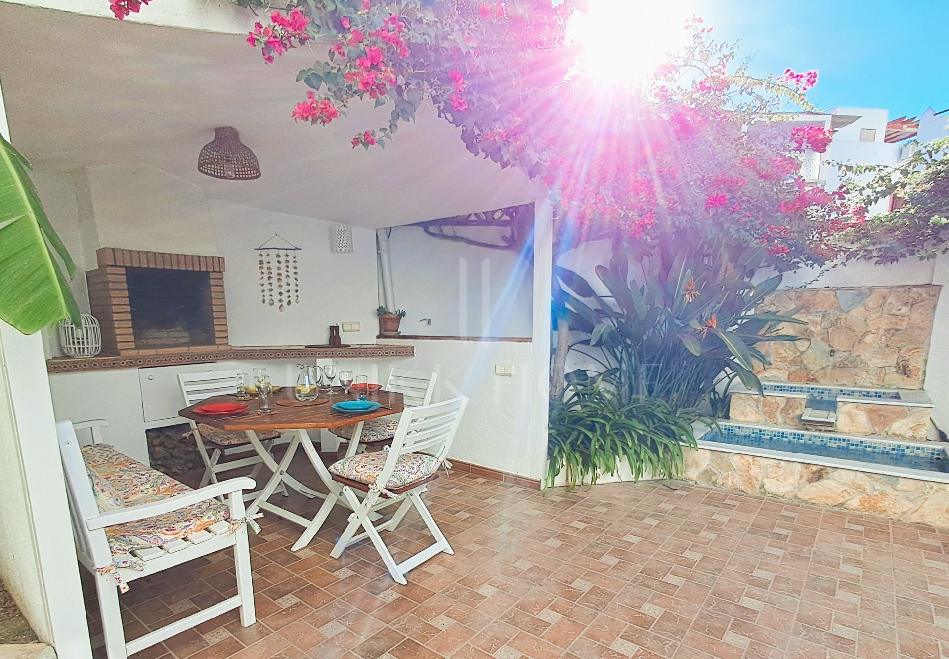 Spacious House with Garden in the Center of Estepona