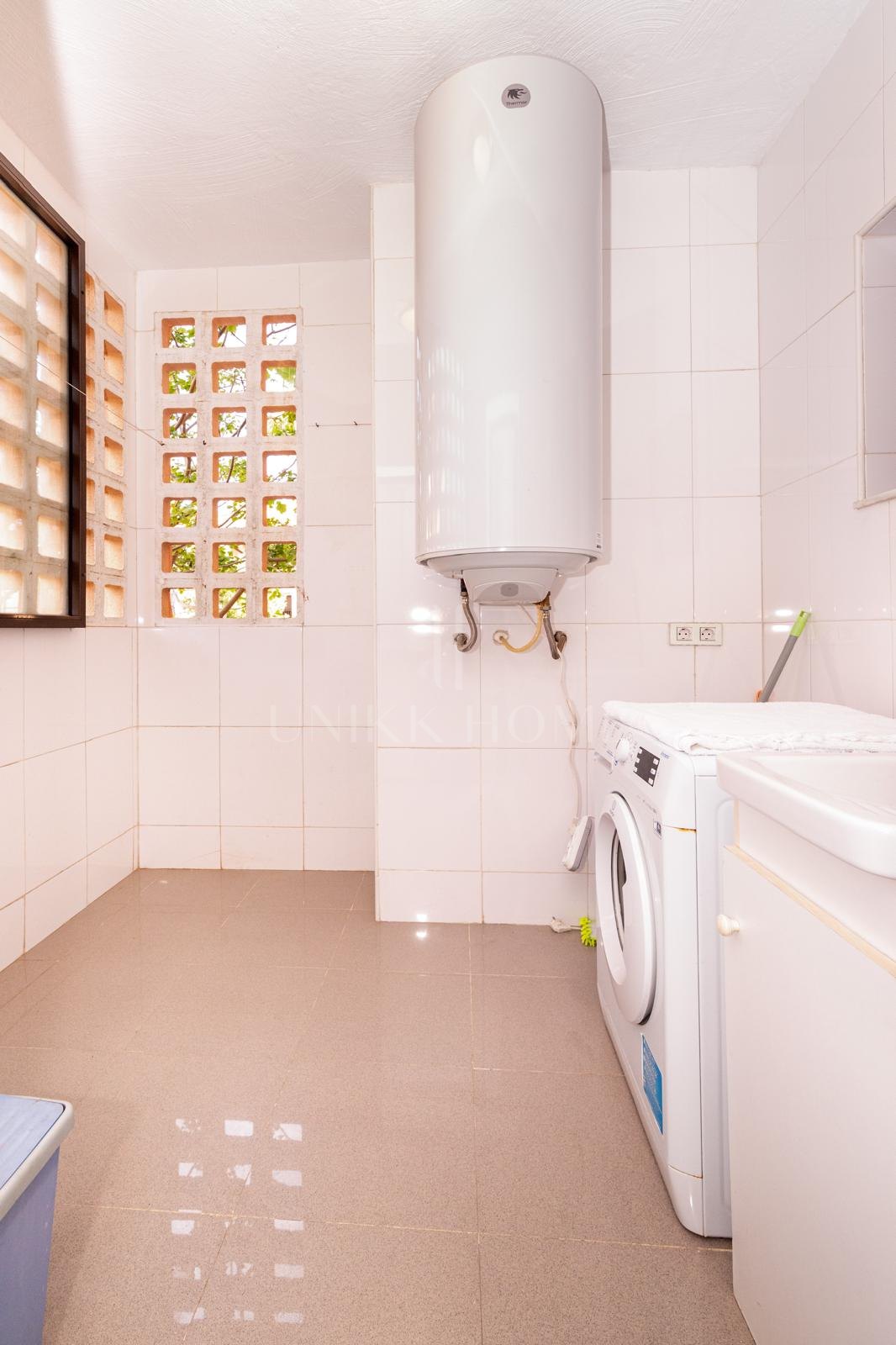 Amplio apartamento de cuatro dormitorios en Hacienda del Sol - Zona de playa de la Nueva Milla de Oro, Estepona Este