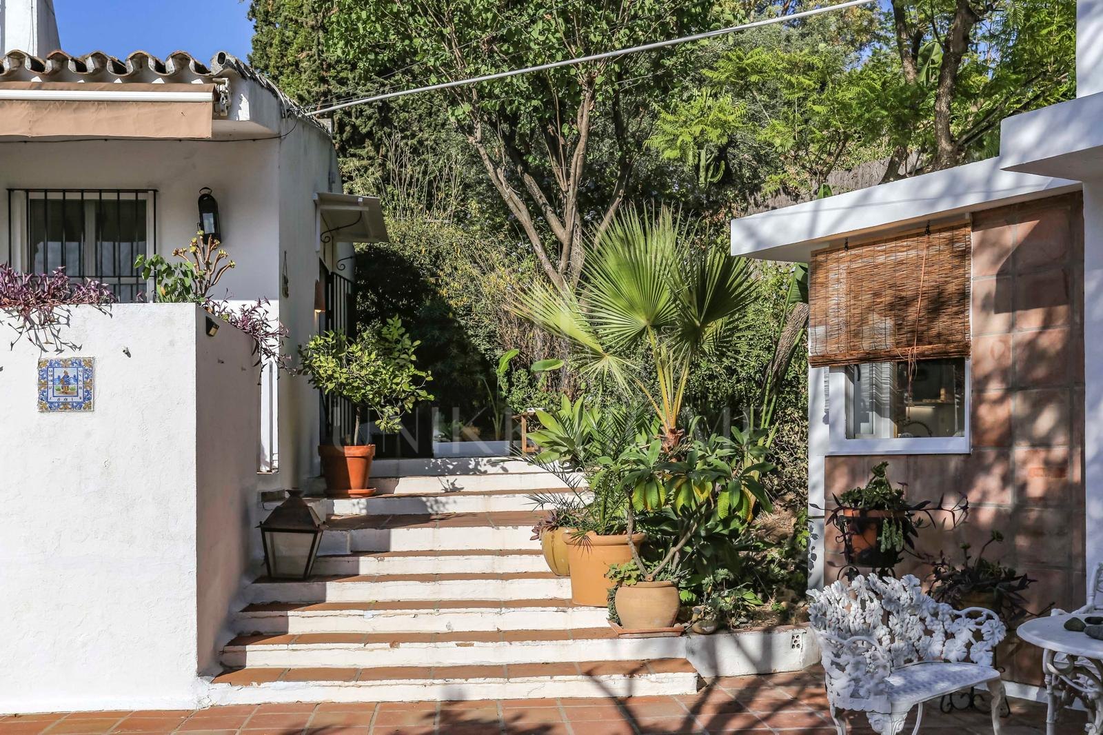 Private Andalusian Retreat with Guest Accommodation in El Padrón, Estepona