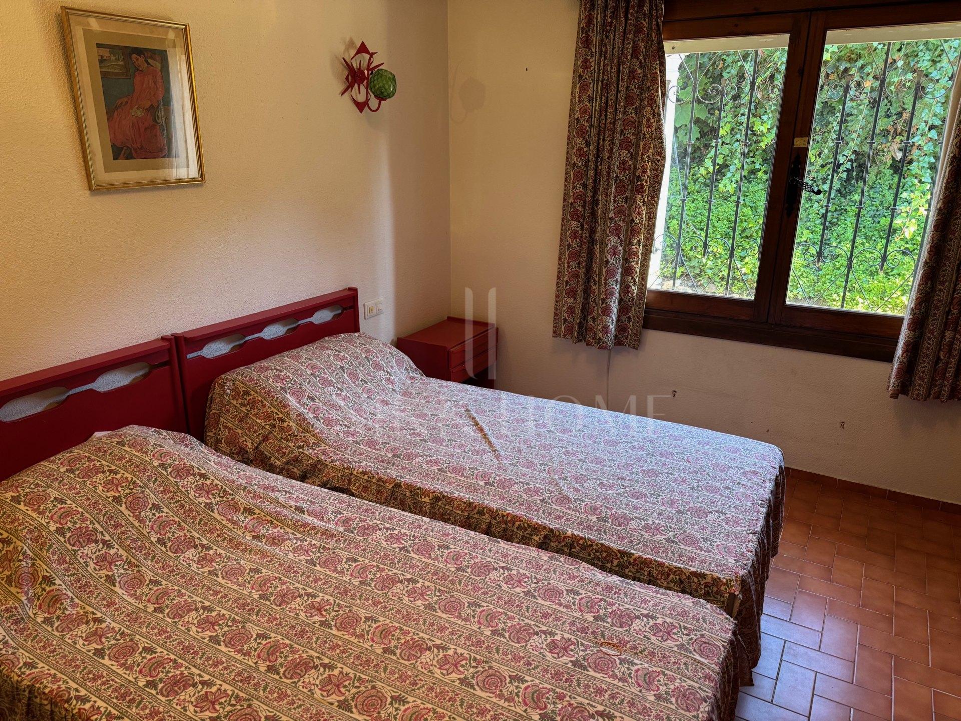 Charming Villa with Great Potential in Paraíso Medio - Estepona New Golden Mile