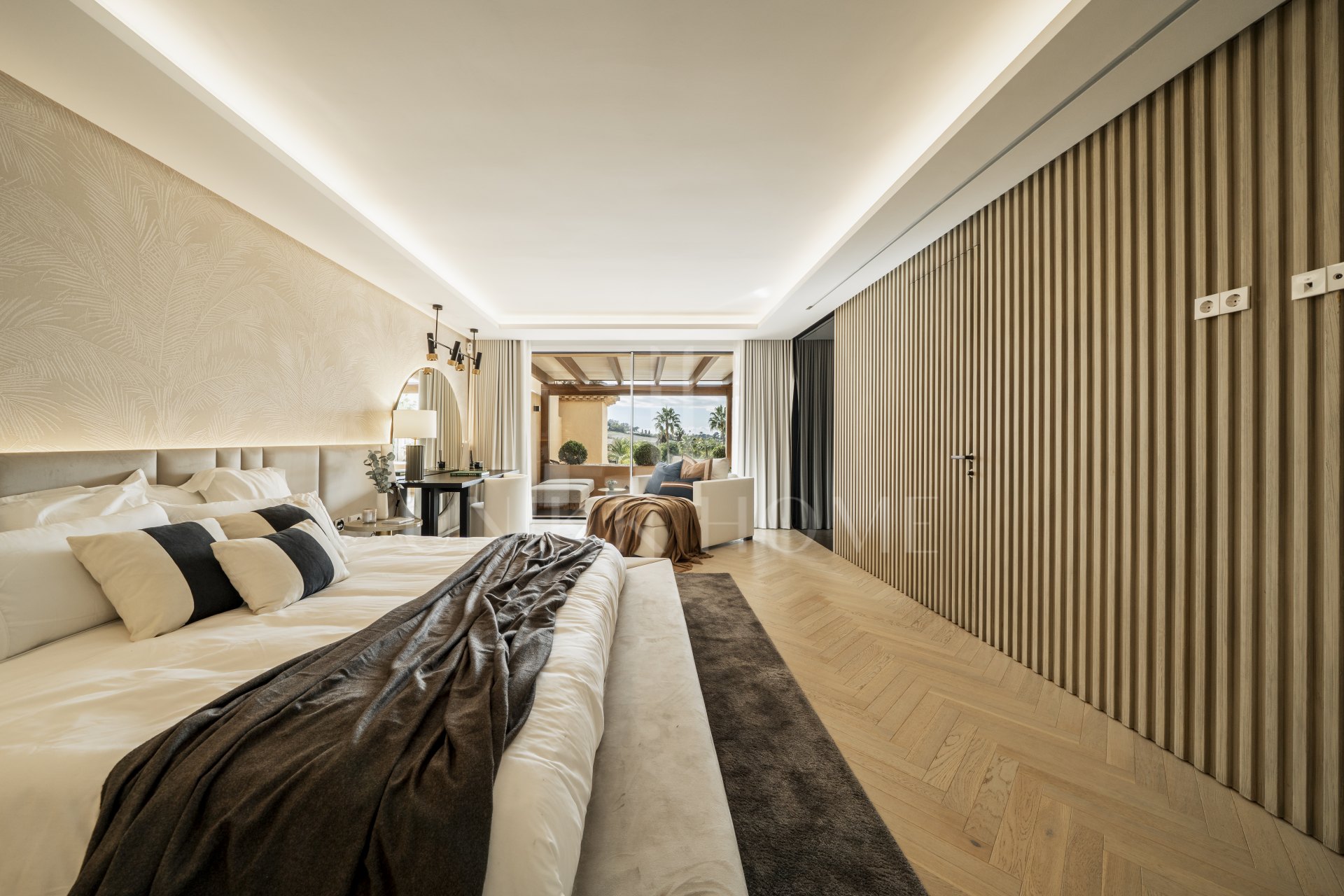 Ático dúplex moderno de 3 dormitorios en Cartuja del Golf - Nueva Milla de Oro de Estepona