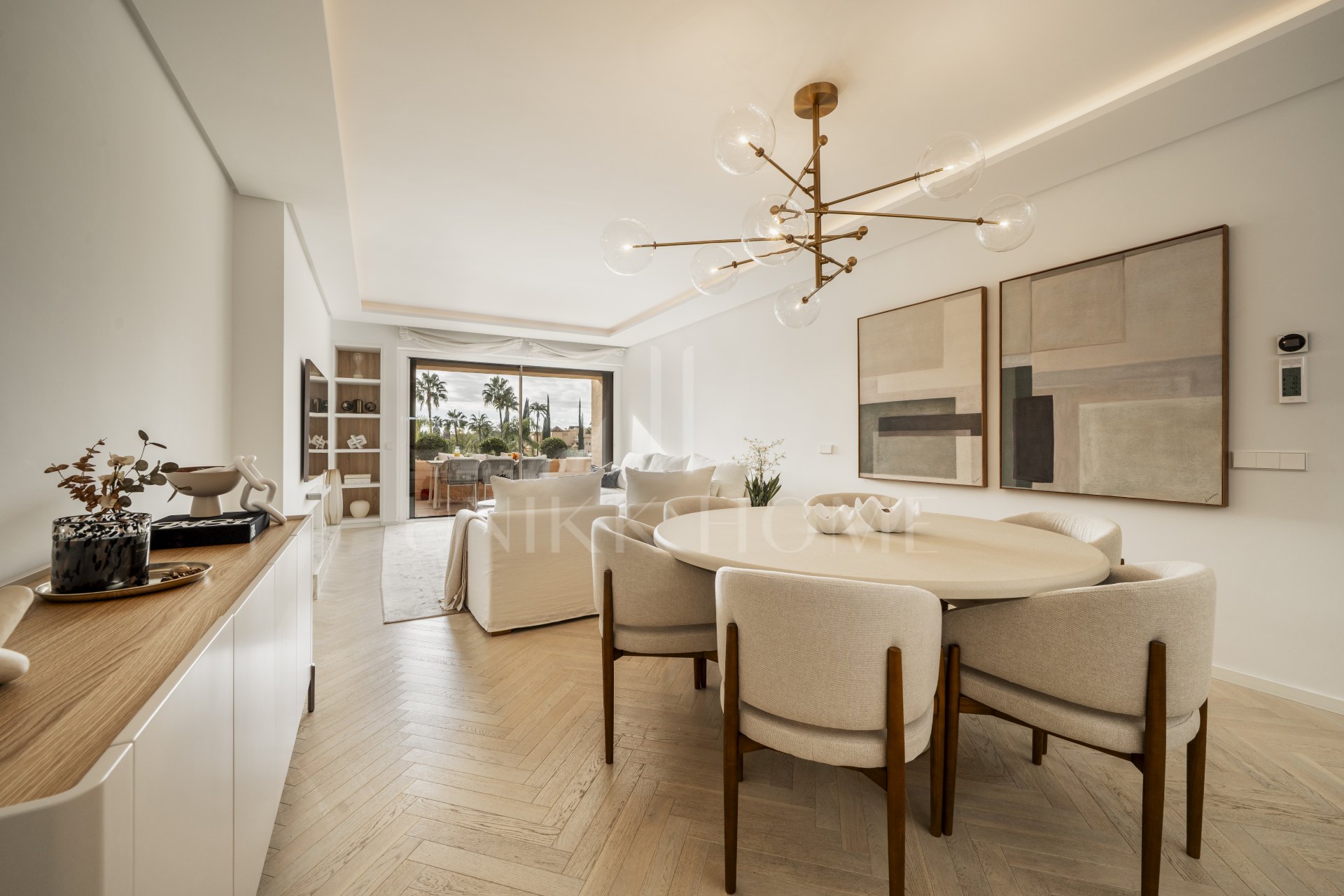 Ático dúplex moderno de 3 dormitorios en Cartuja del Golf - Nueva Milla de Oro de Estepona