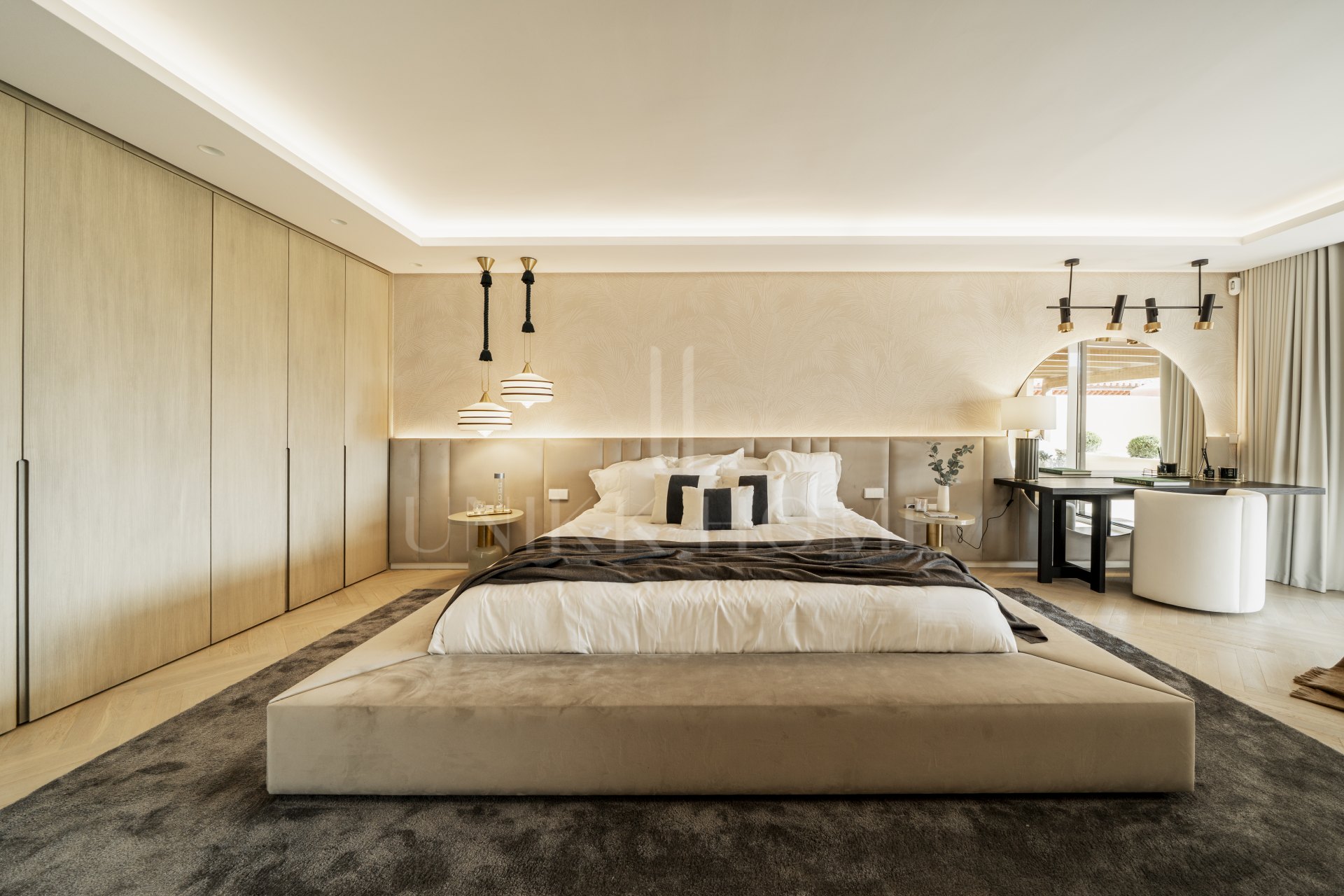 Ático dúplex moderno de 3 dormitorios en Cartuja del Golf - Nueva Milla de Oro de Estepona