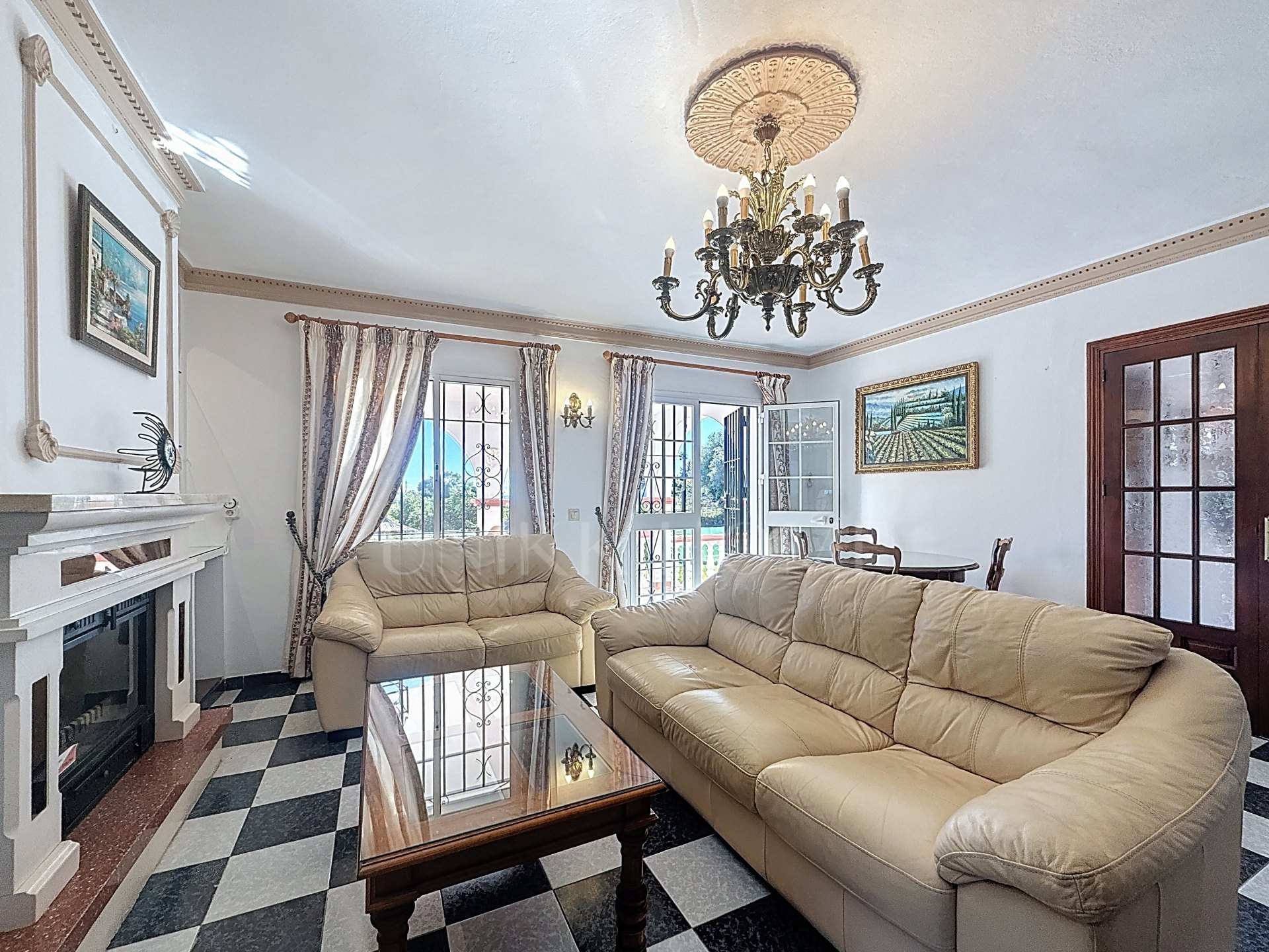 Country house in La Alberdina, East Estepona, with private pool and fruit orchard