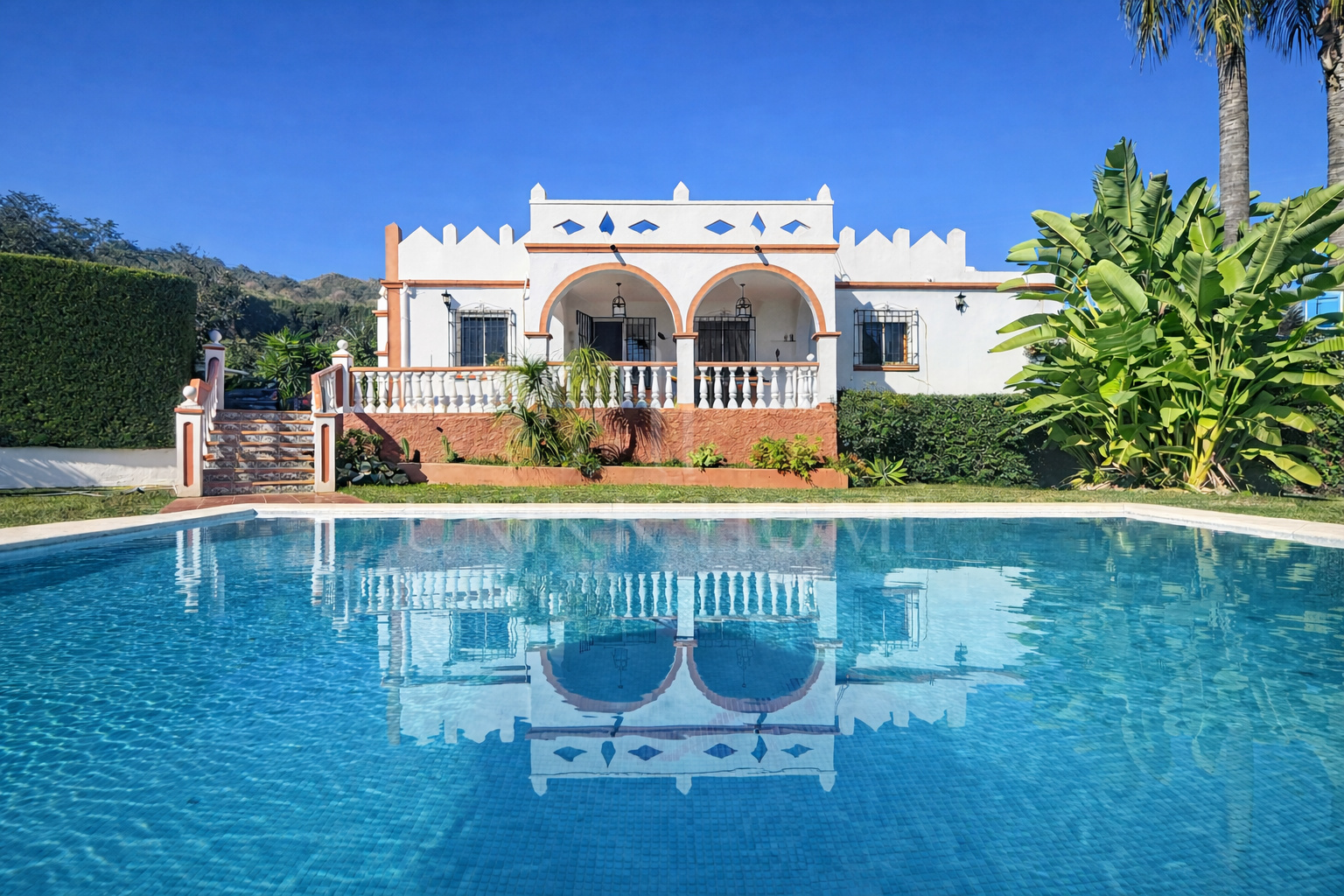 Country house in La Alberdina, East Estepona, with private pool and fruit orchard