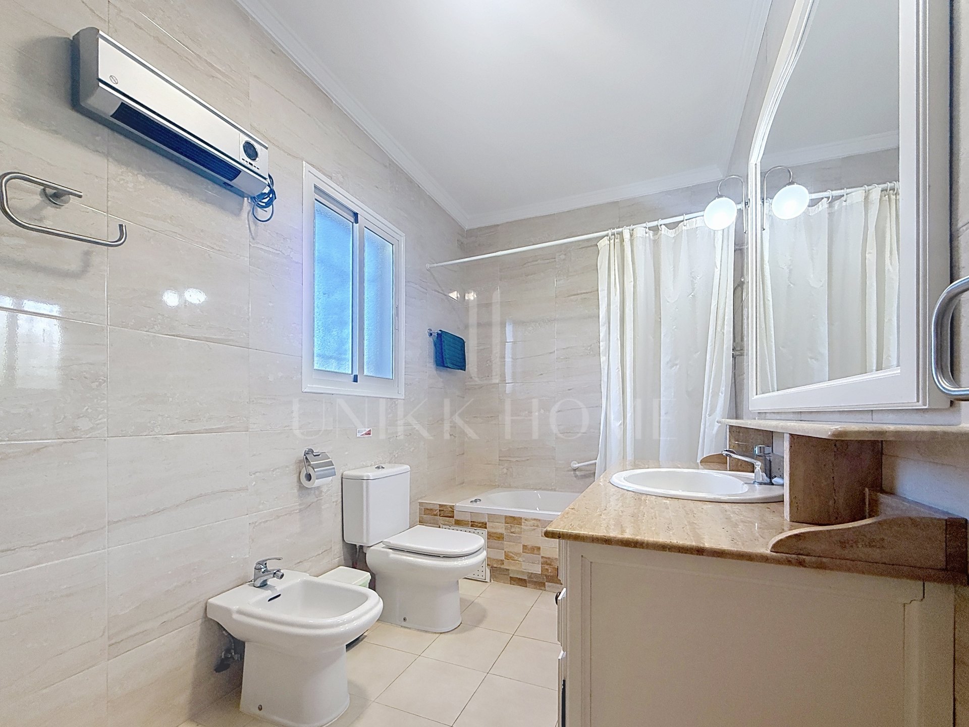 Country house in La Alberdina, East Estepona, with private pool and fruit orchard