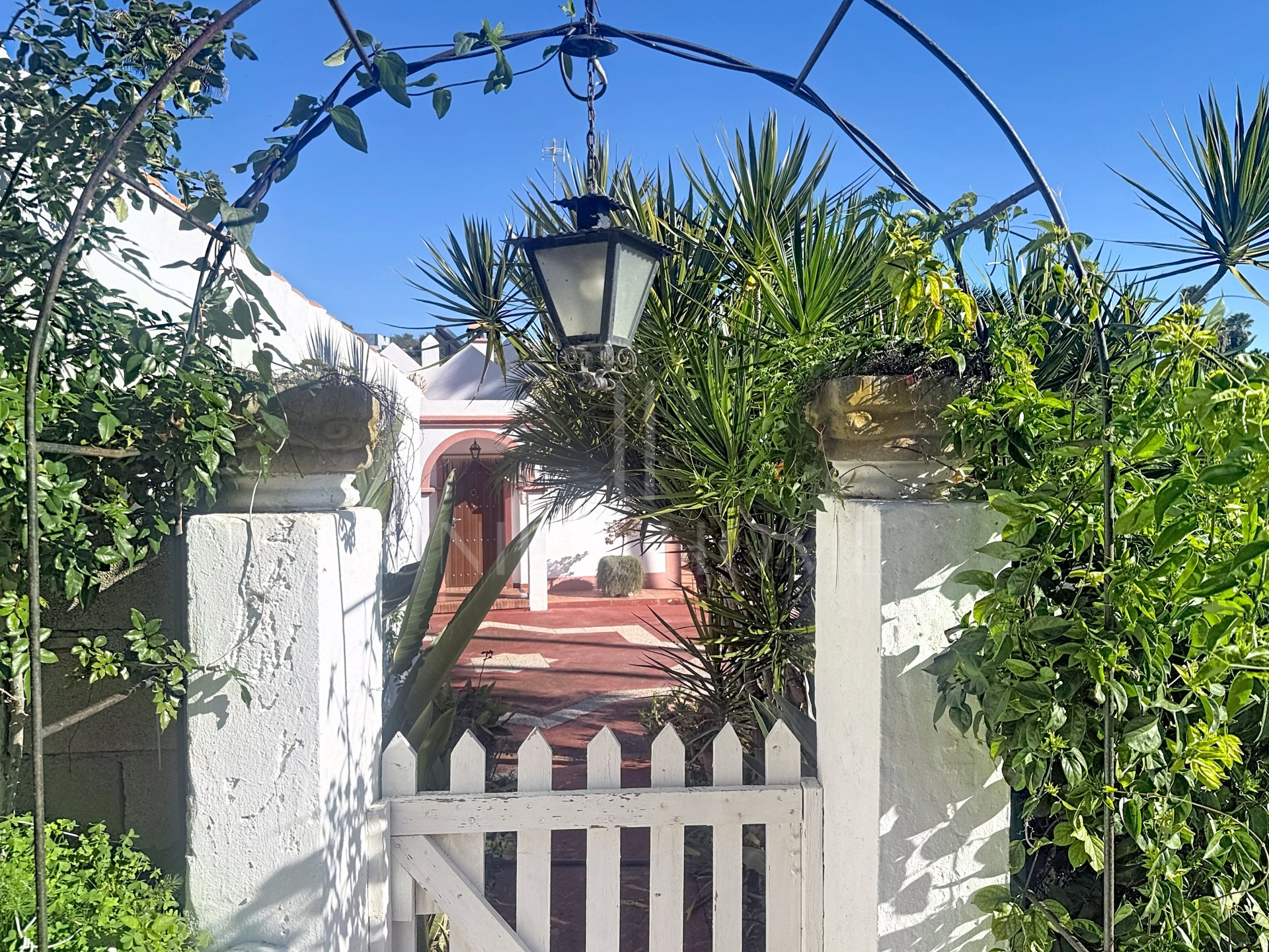 Country house in La Alberdina, East Estepona, with private pool and fruit orchard